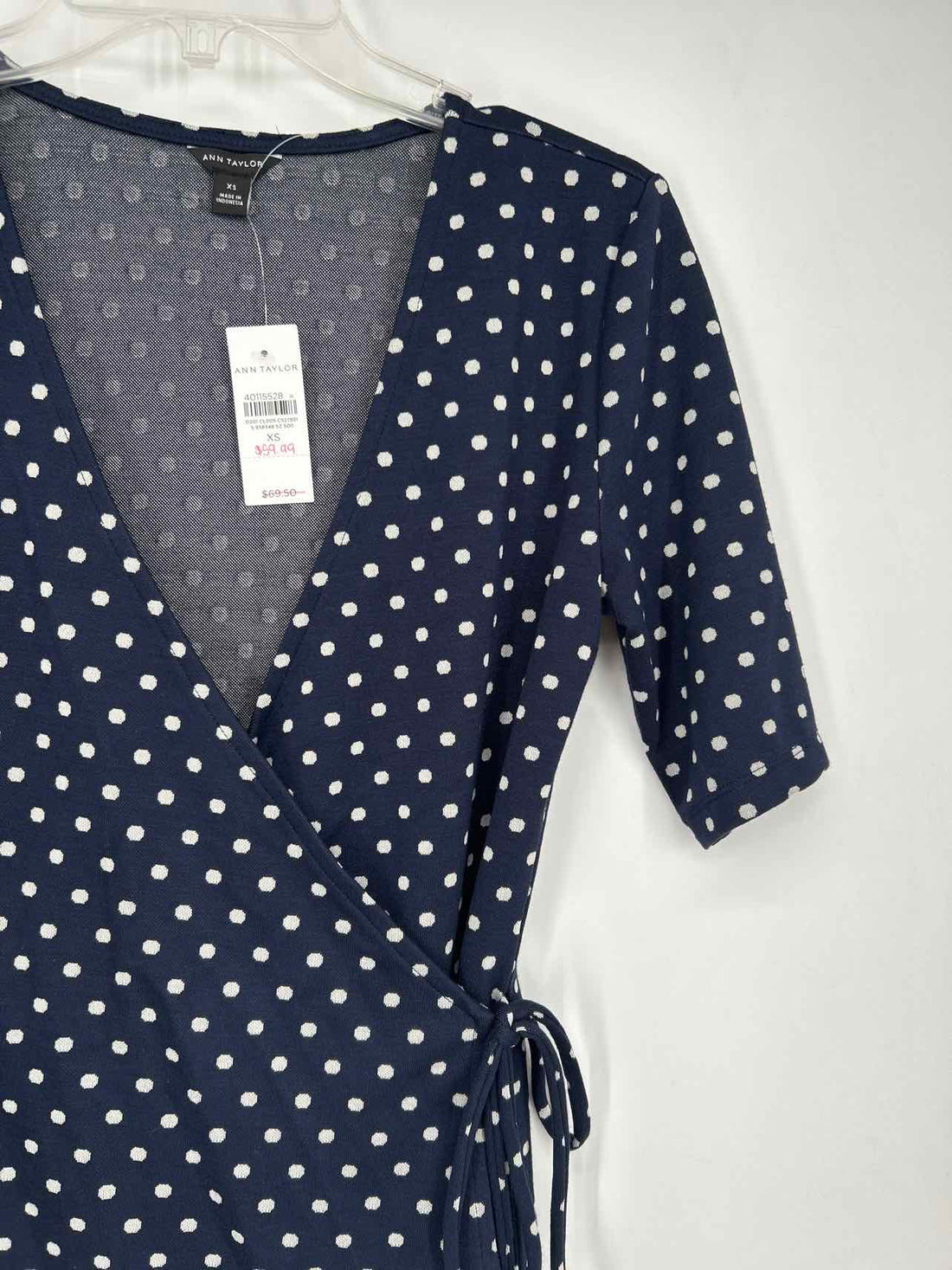 Ann Taylor Size XS Navy Polkadot NWT Short Sleeve