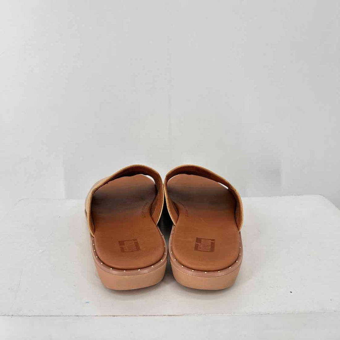 Fitflop Women Size 6 Tan Braided Rope Sandals