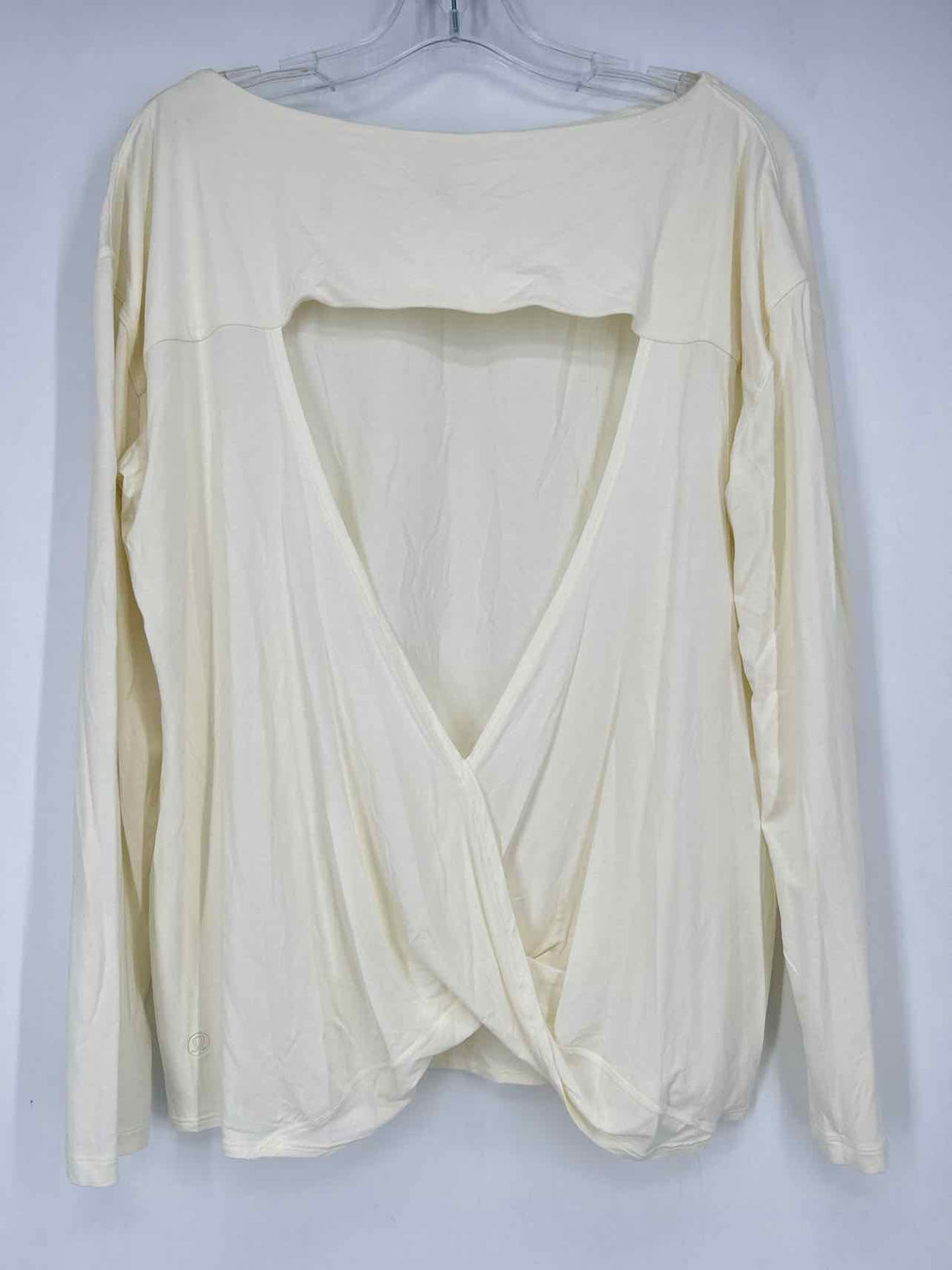 Lululemon Size 12 Off White Long Sleeve Active Tops