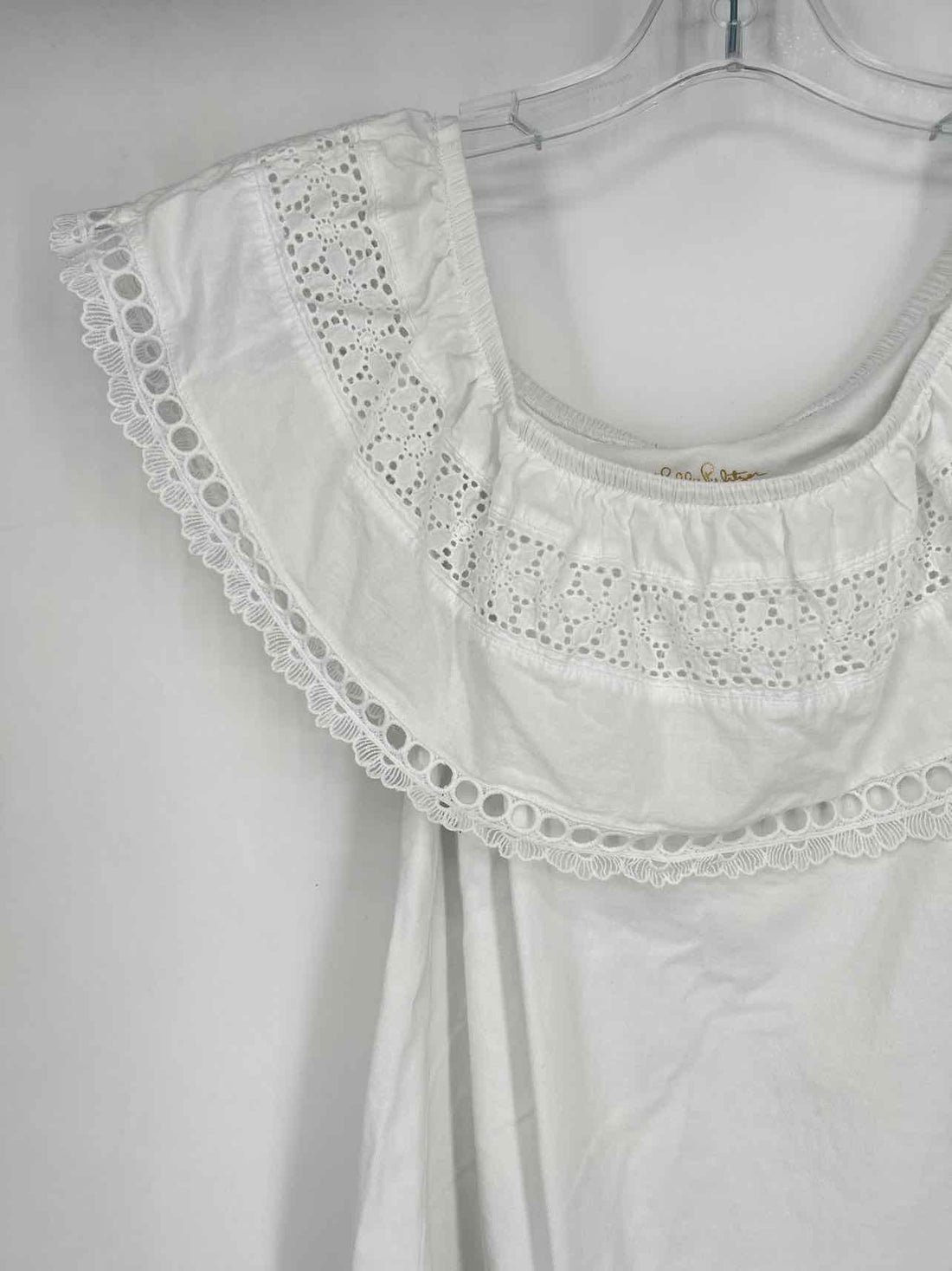 Lilly Pulitzer S White Eyelet Short Sleeve Lilly Pulitzer Top