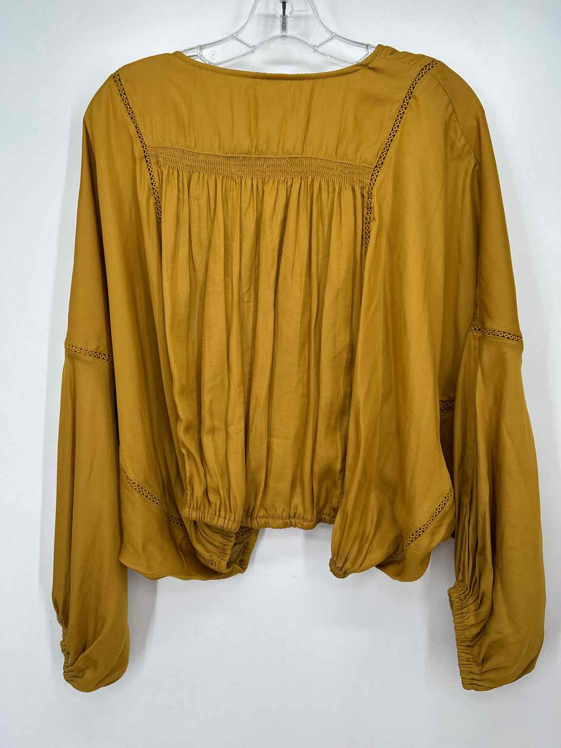 Wishlist Apparel Size M/L Mustard NWT Long Sleeve