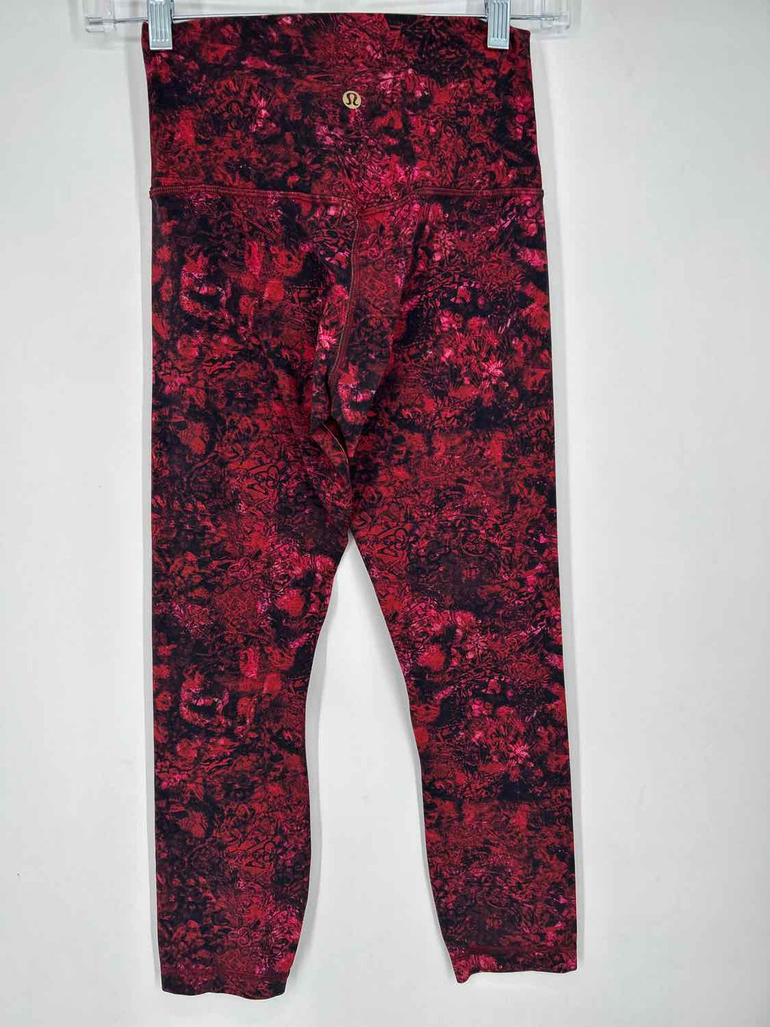 Lululemon Size 4 Red & Black Floral Active Leggings