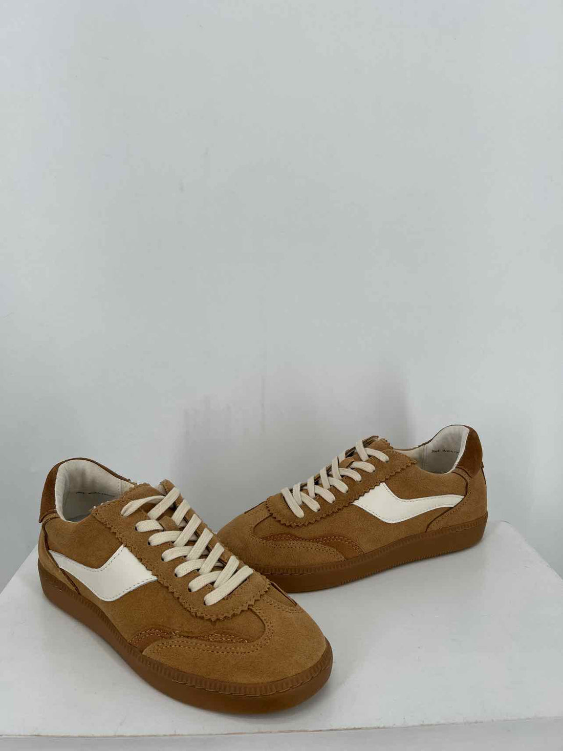 Dolce Vita Women Size 6 Brown & White New In Box Suede Sneakers