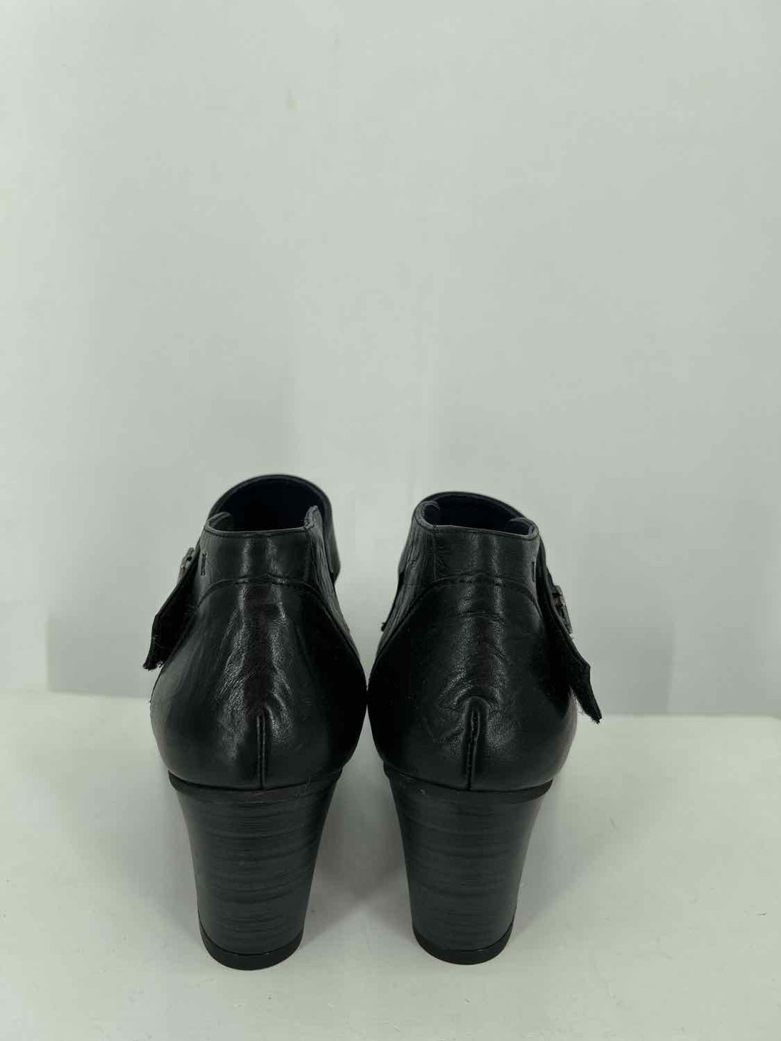 Dorking by Fluchos Women Size 39 (8.5-9) Black Heels