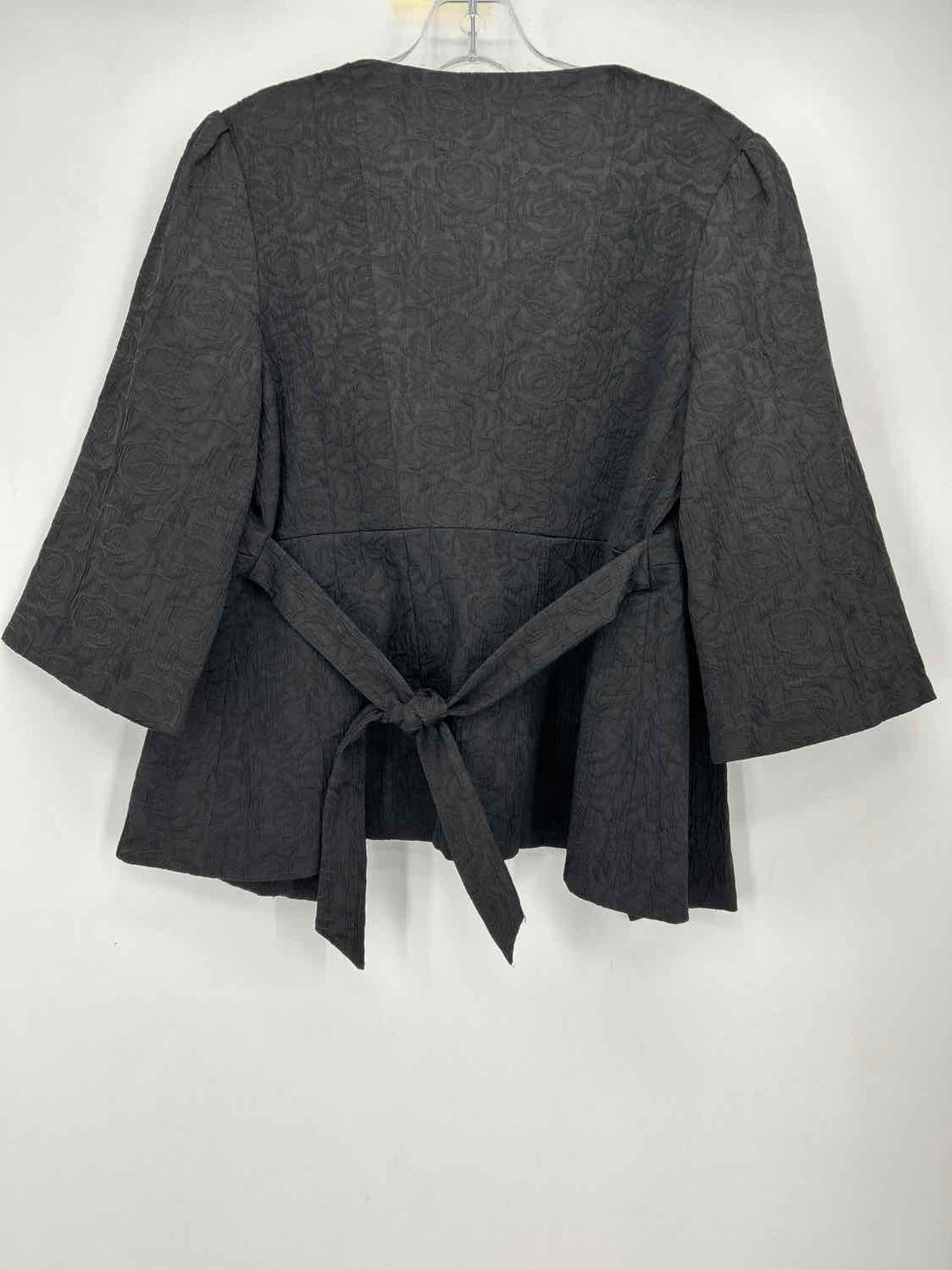 Elizabeth Gillett NYC Size M Black Floral Blazer
