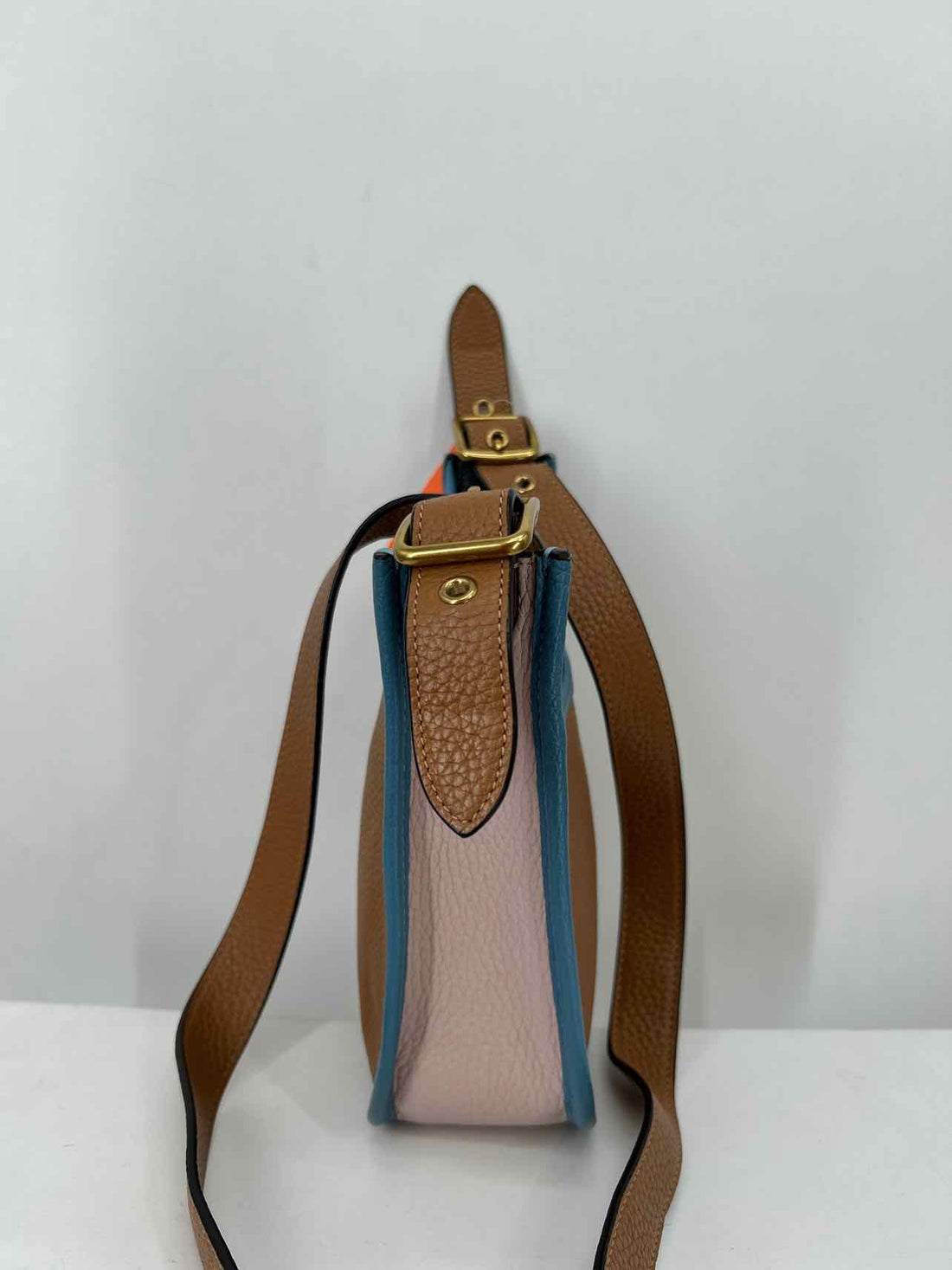 Coach Emery 21 Brown & Blue Pebbled Leather Pre Owned Crossbody