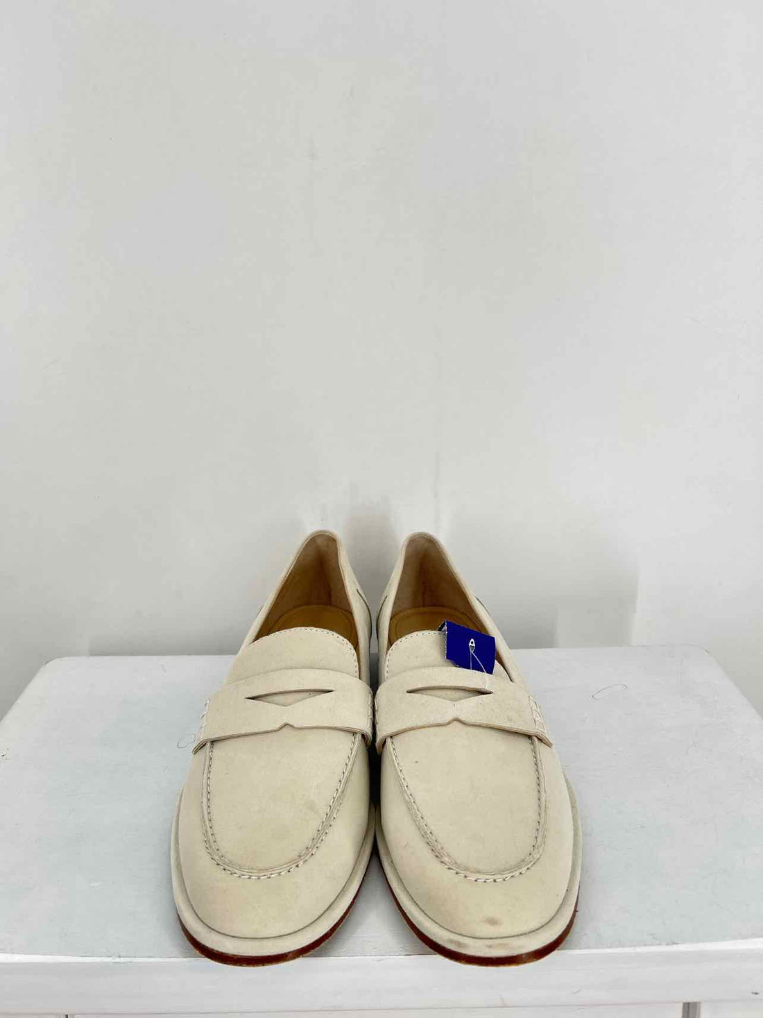 J McLaughlin Women Size 7.5 Cream Loafers