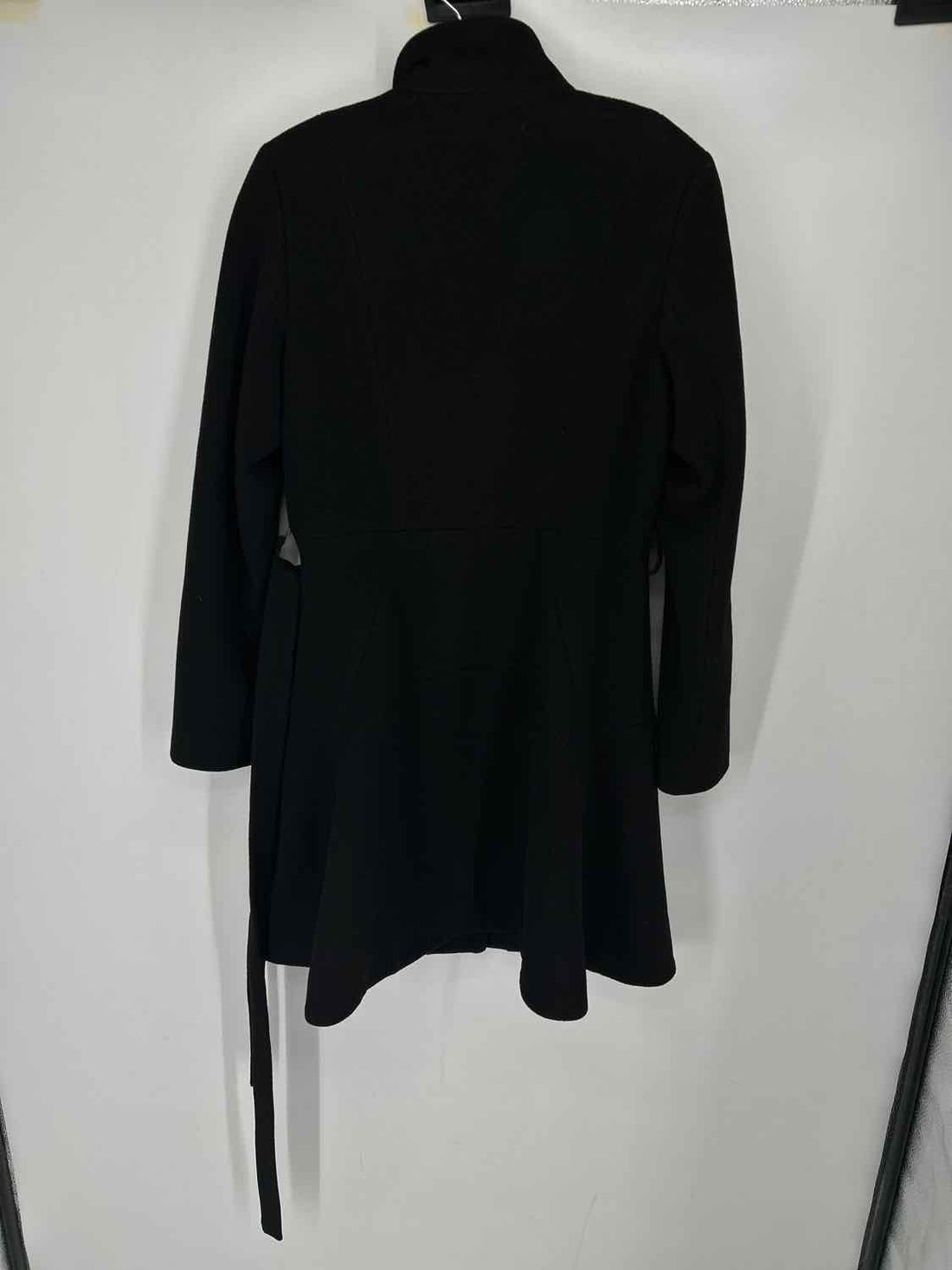 Diane Von Furstenberg Size 6 Black Coat