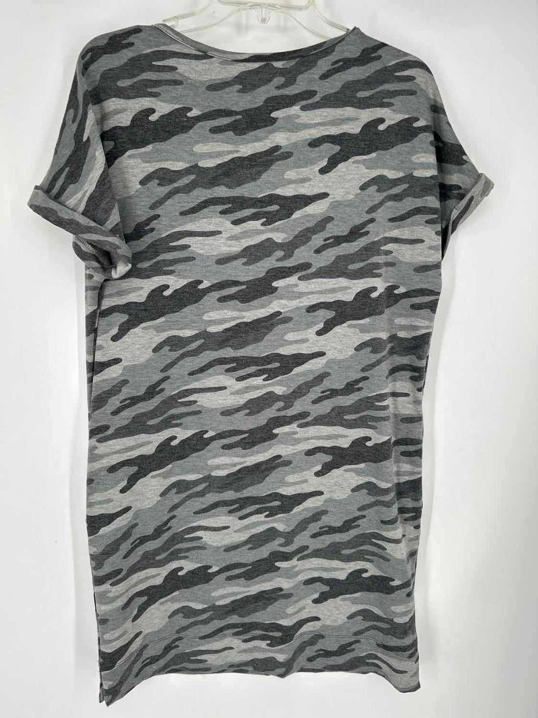 Dear Apple Size M Gray Camo Short Sleeve Dress