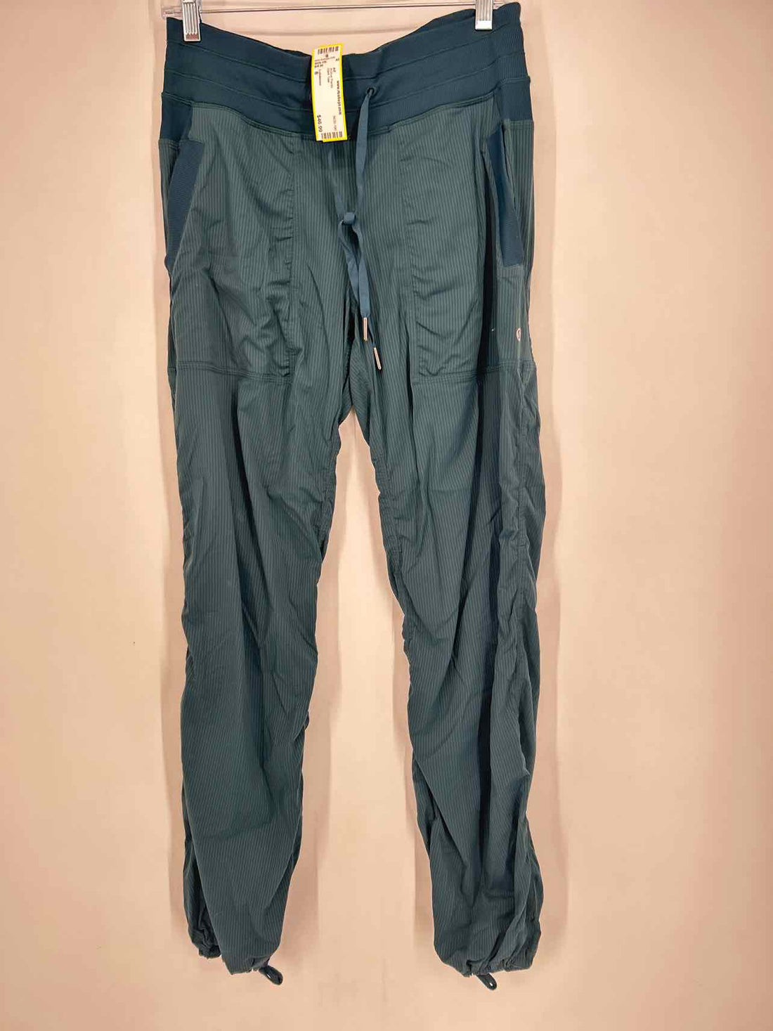 Lululemon Size 8 Dark Teal Active Pants
