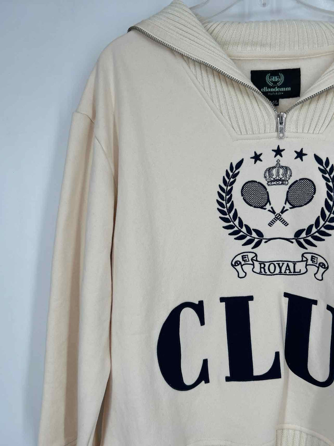 Ellandemm Size M/L Cream Sweatshirt