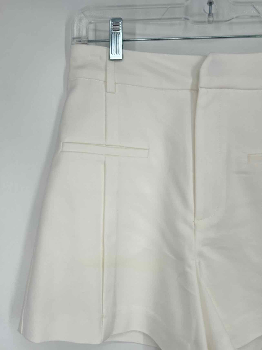 Lena Size S White Shorts a