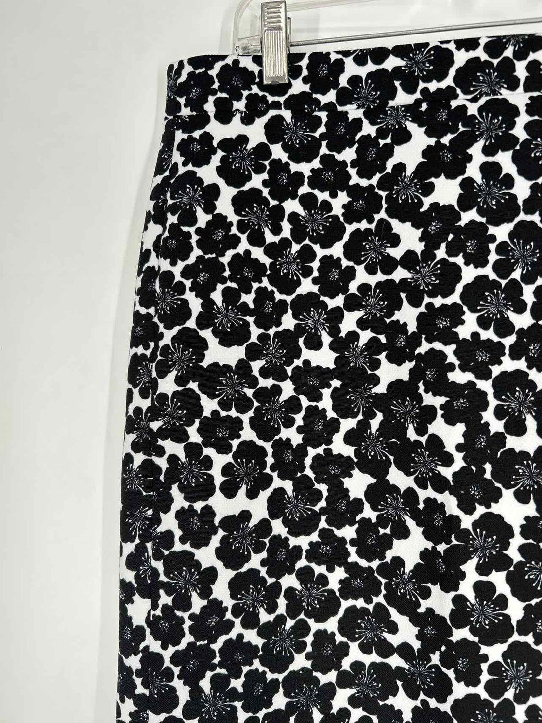 J Crew Size 6 Black Floral Skirts