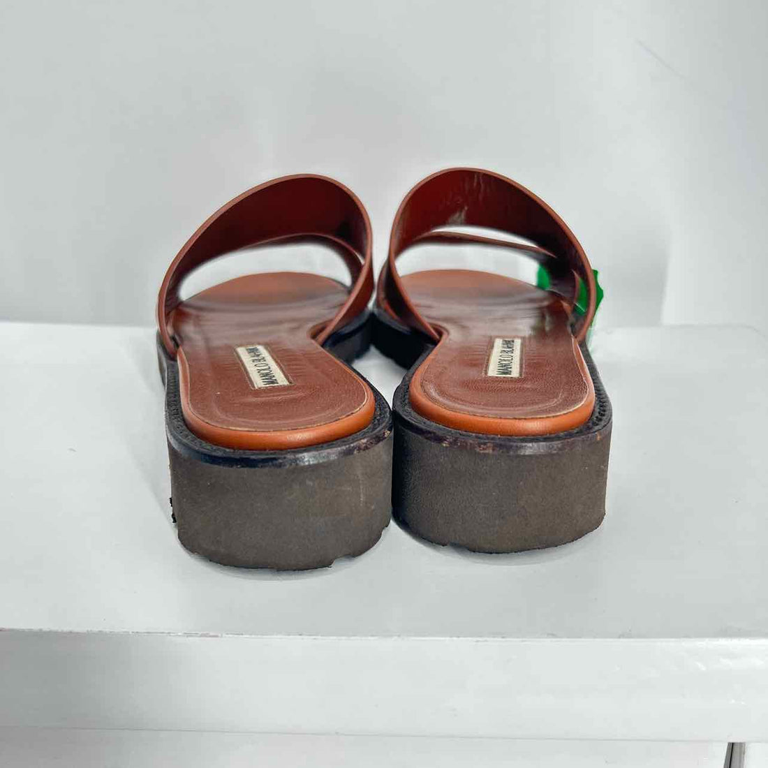 Manolo Blahnik Women Size 38 Brown Pre Owned Leather LUXURY