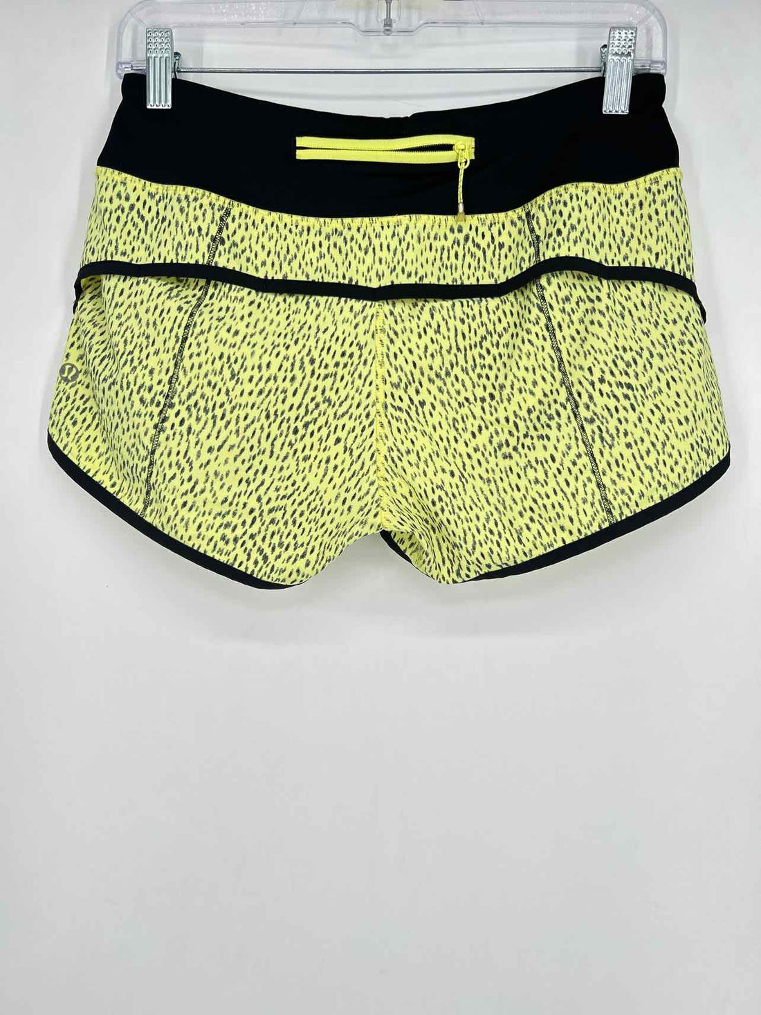 Lululemon Size 4 Black & Yellow Active Shorts