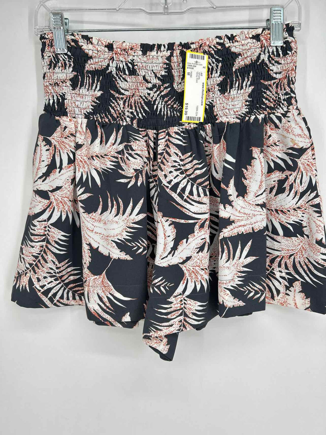 TCEC Size M Grey Print Shorts
