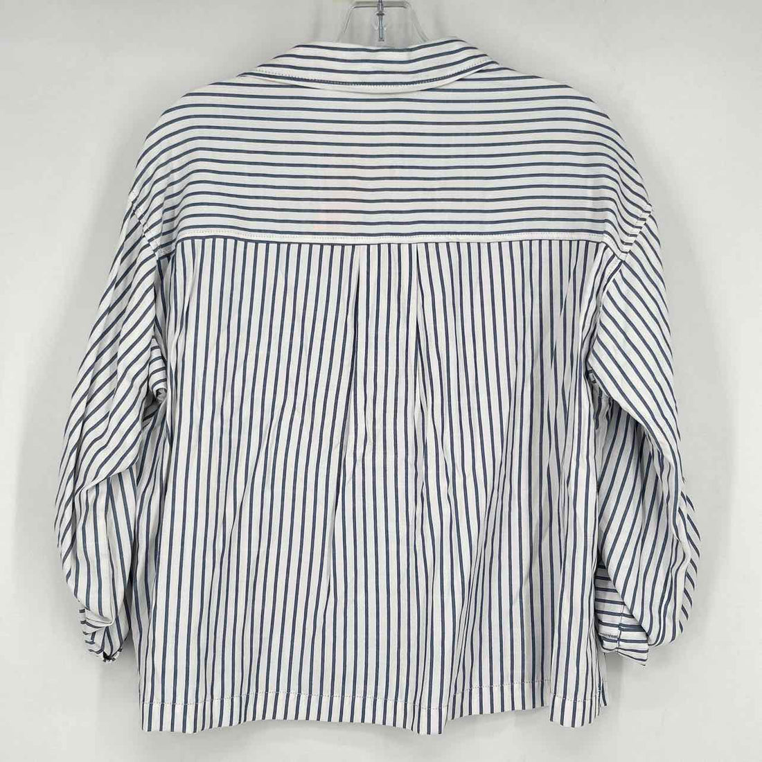 Max Studio Size S White & Blue Striped NWT Long Sleeve