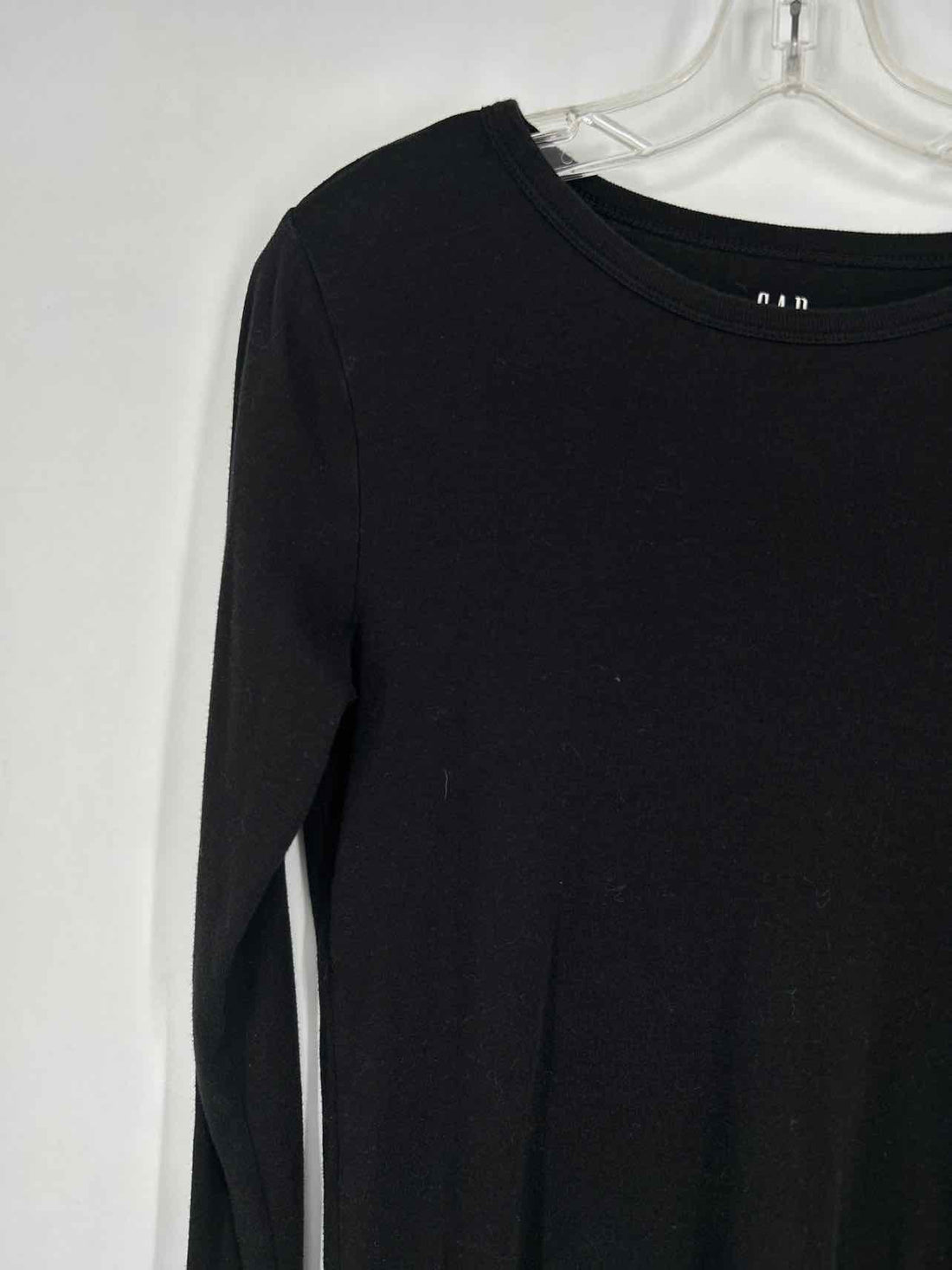Gap Size L Black Long Sleeve