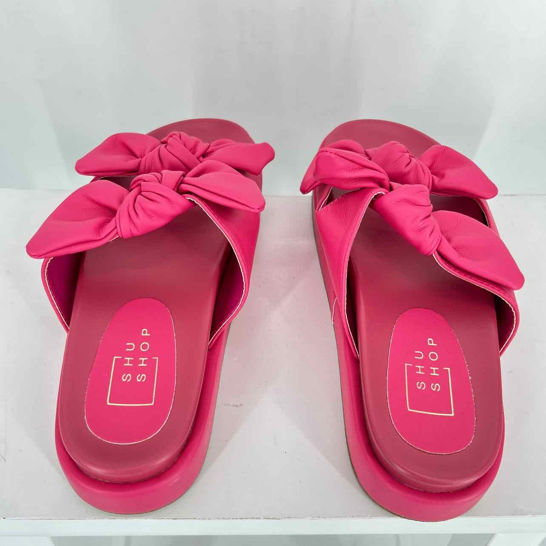Shu Shop Women Size 8.5 Dark Pink Sandals