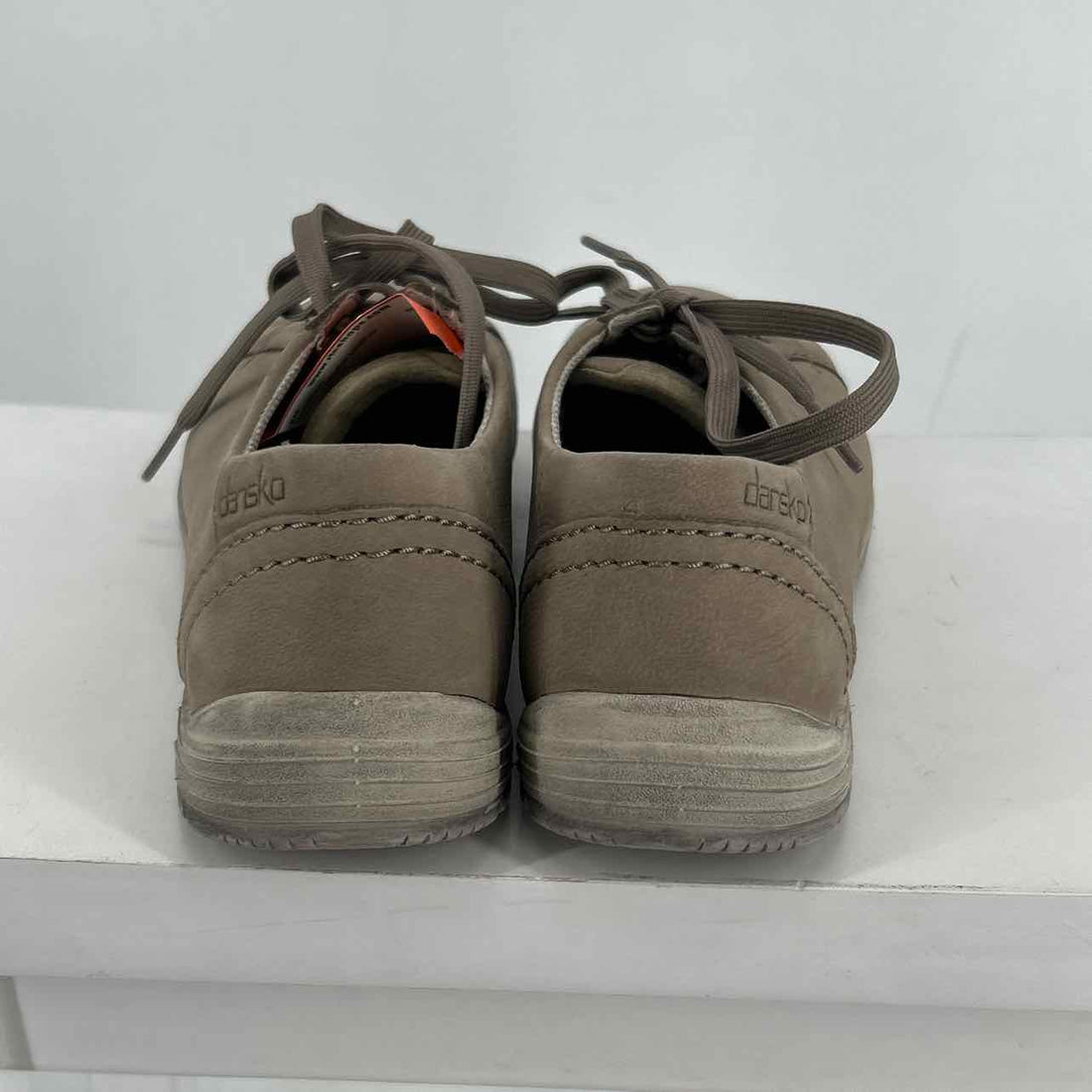 Dansko Women Size 37 (6.5-7) Taupe Genuine Leather Sneakers