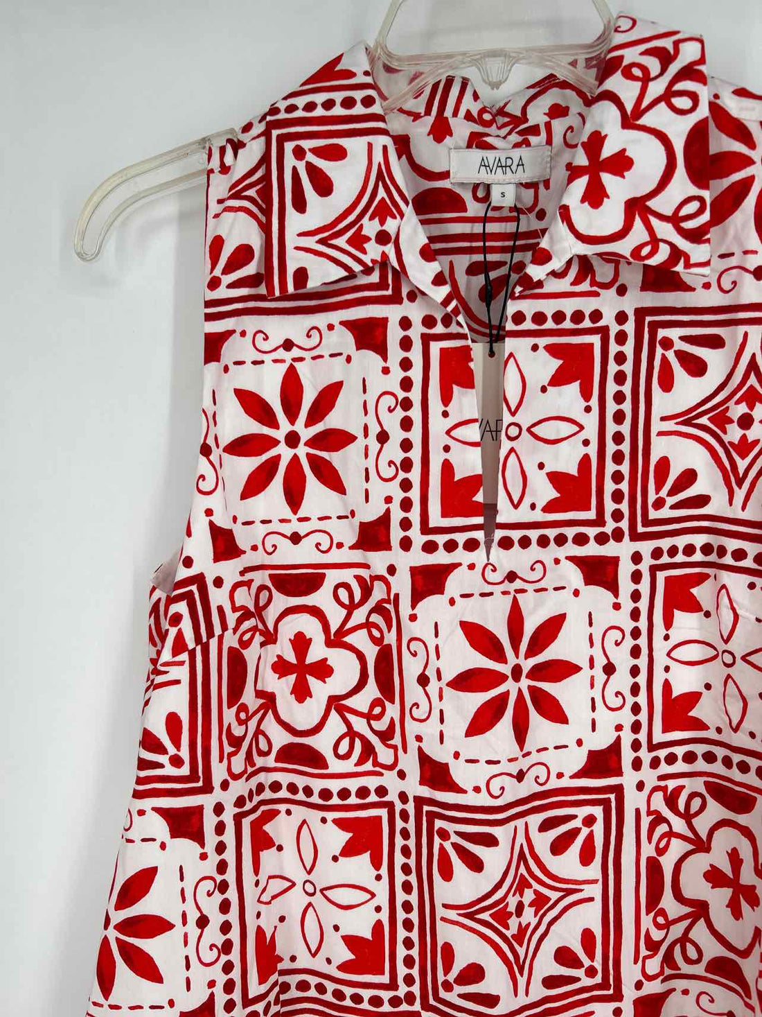 Avara Size S White & Red NWT Dress