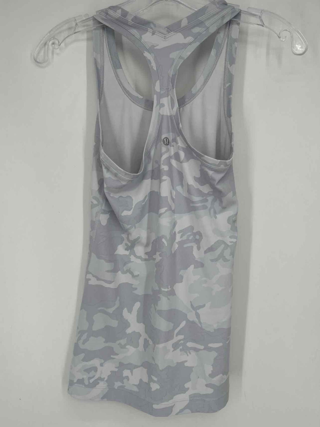 Lululemon Size S Light Gray Camo Active Tops