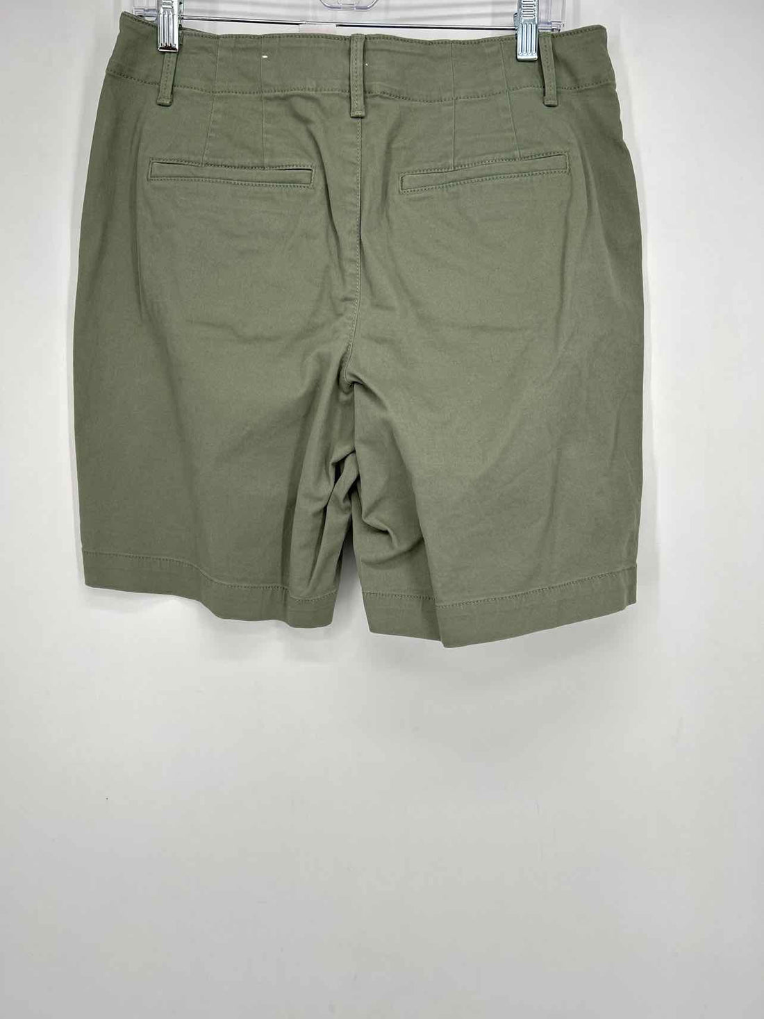 Loft Size 8 Sage Shorts