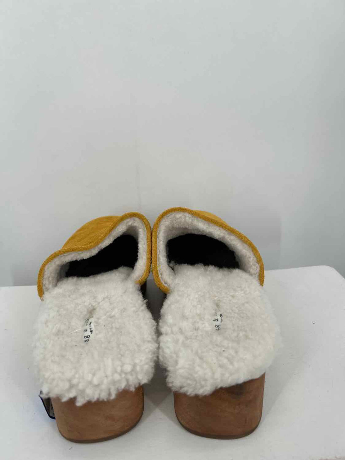 Rag & Bone Women Size 41(10) Mustard Suede Clogs