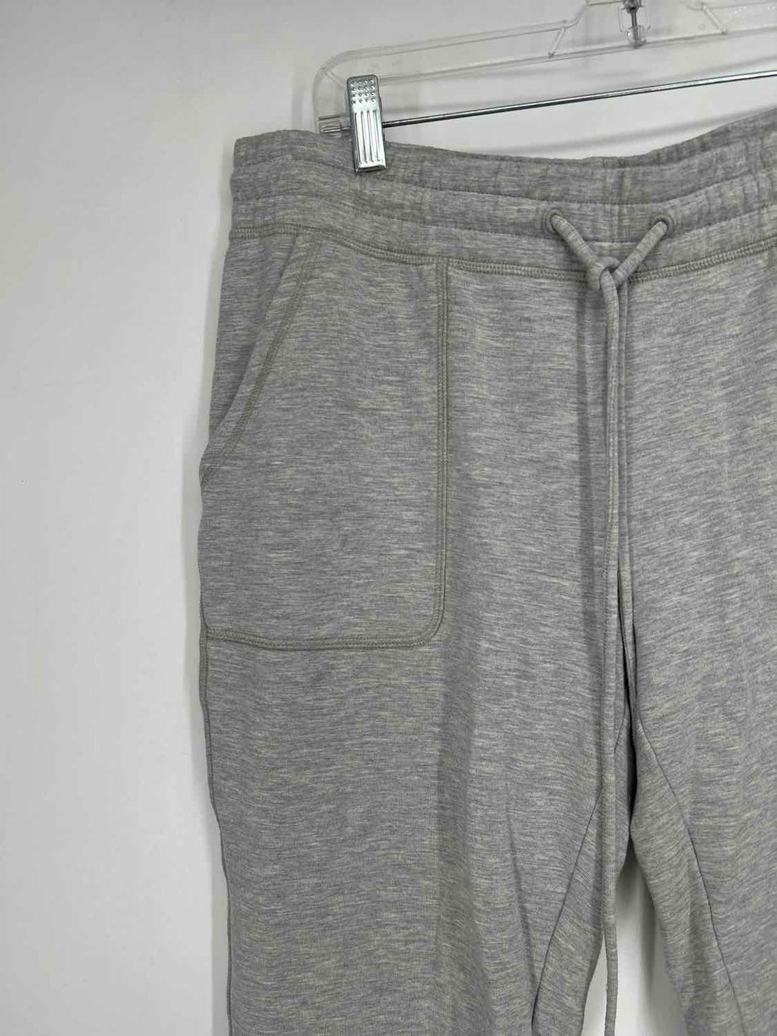 Vineyard Vines Size S Gray Pants