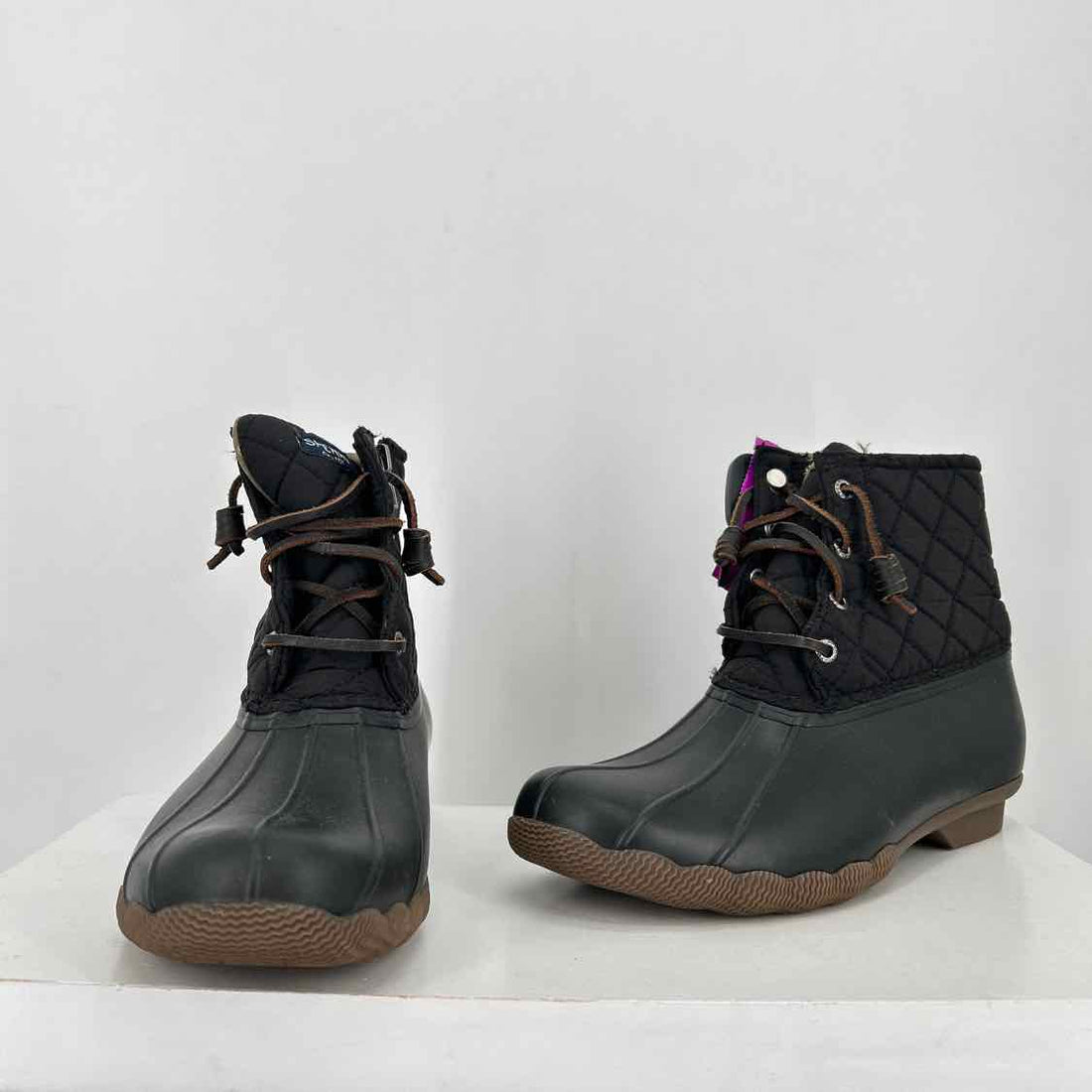 Sperry Women Size 8 Black Duck Boot