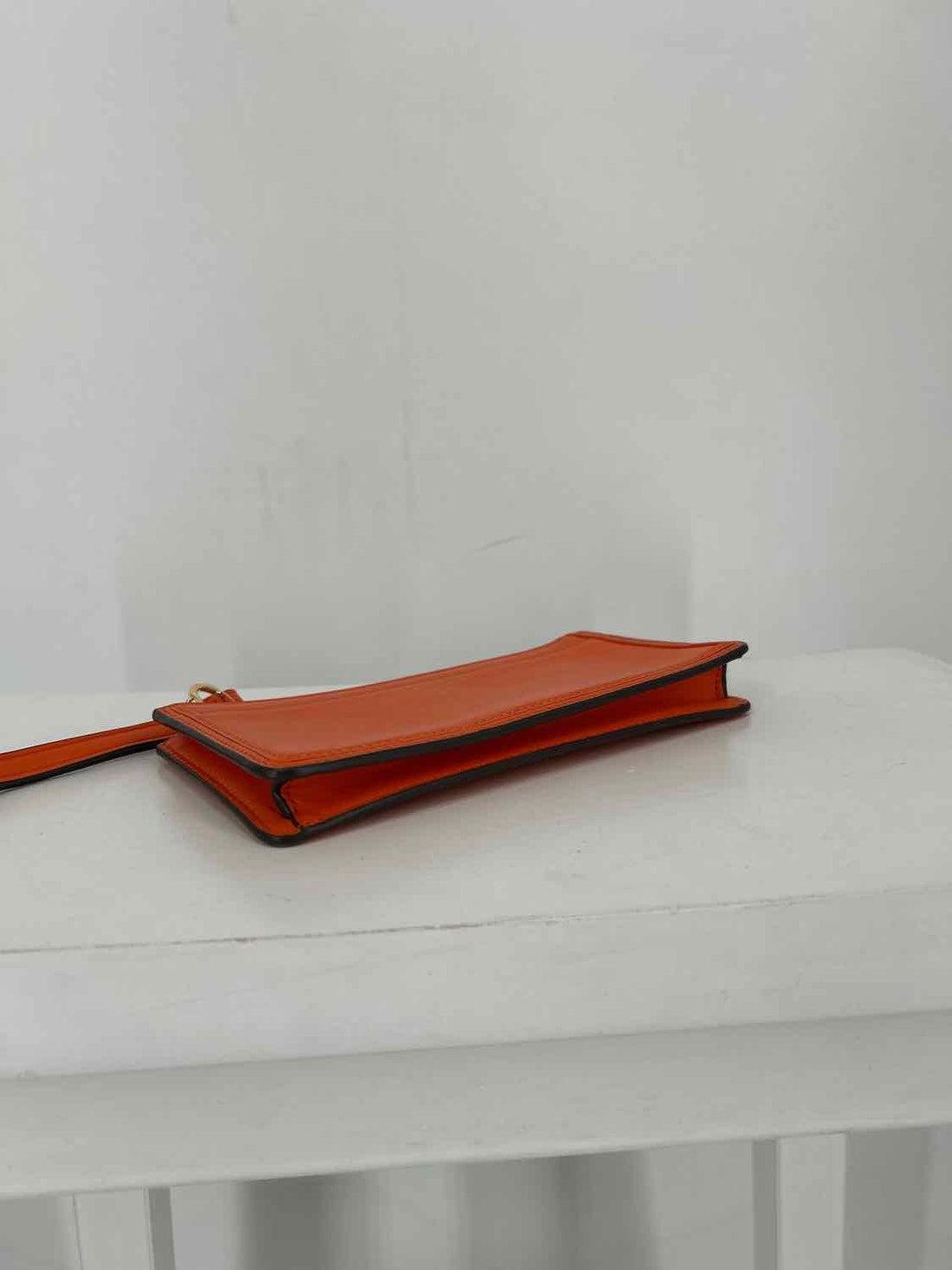 Tory Burch Orange Leather Pre Owned Wallet