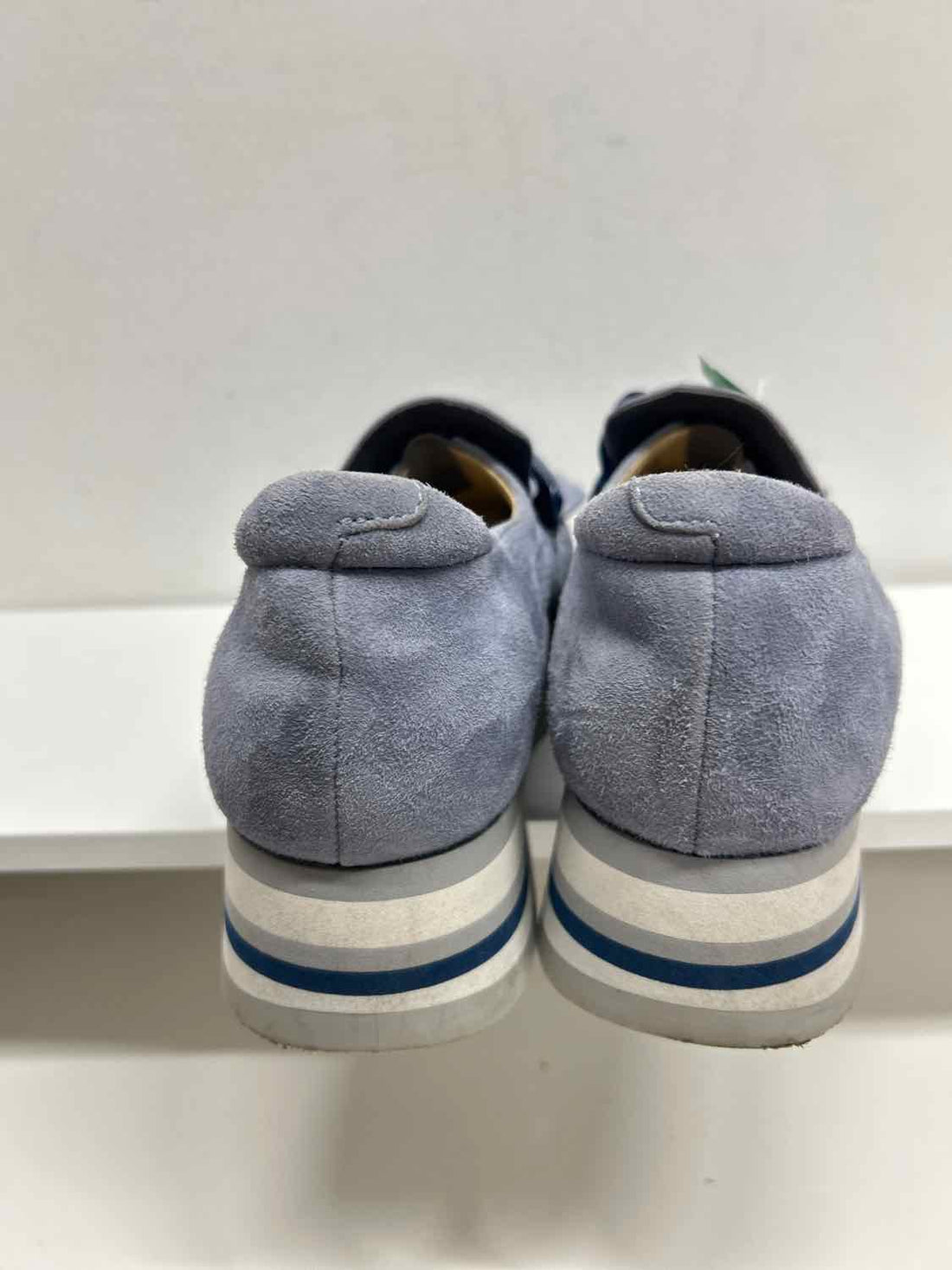 Softwaves Women Size 37.5 Blue Sneakers