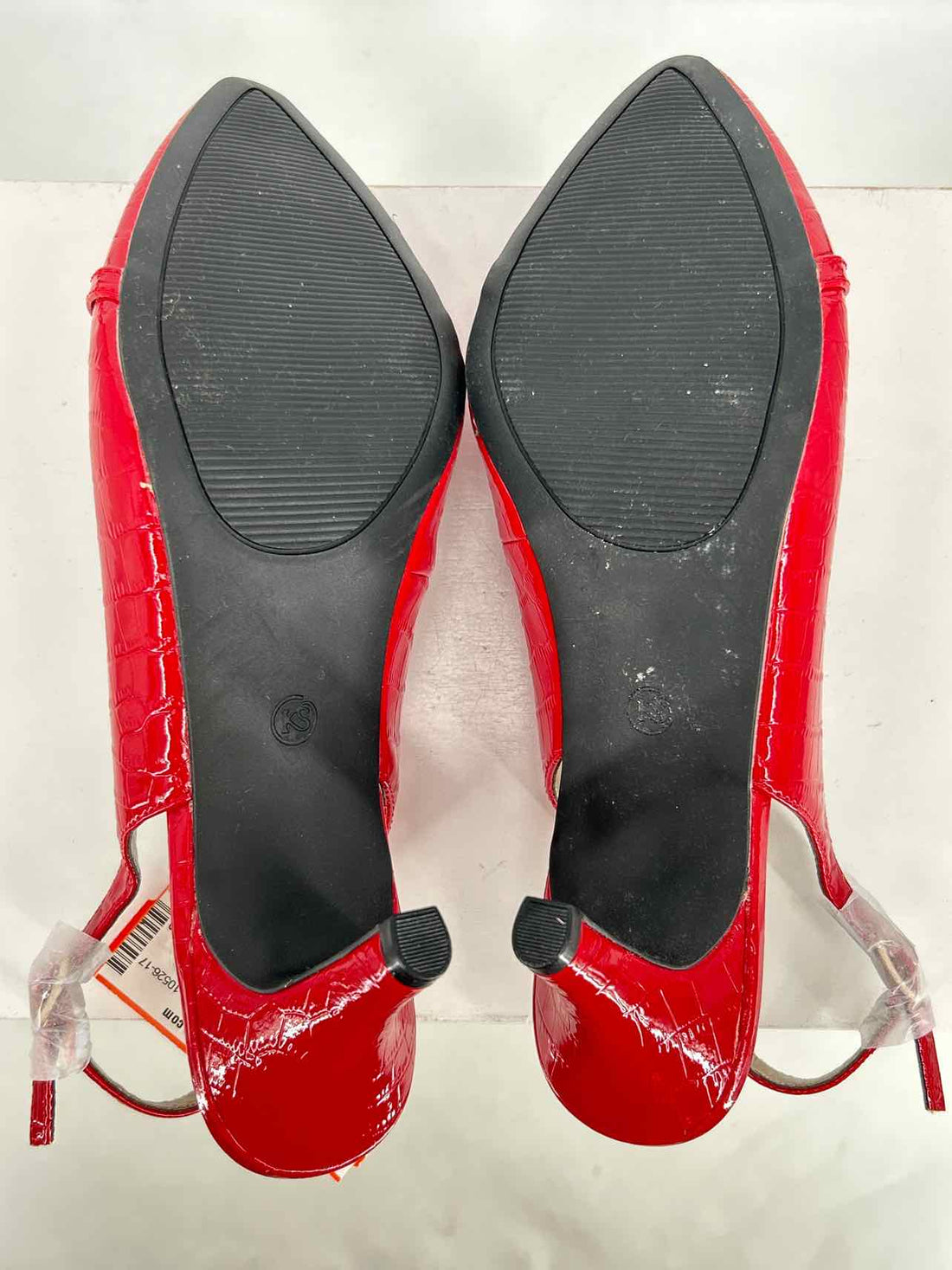 Karen Scott Women Size 11 Red NWT Heels