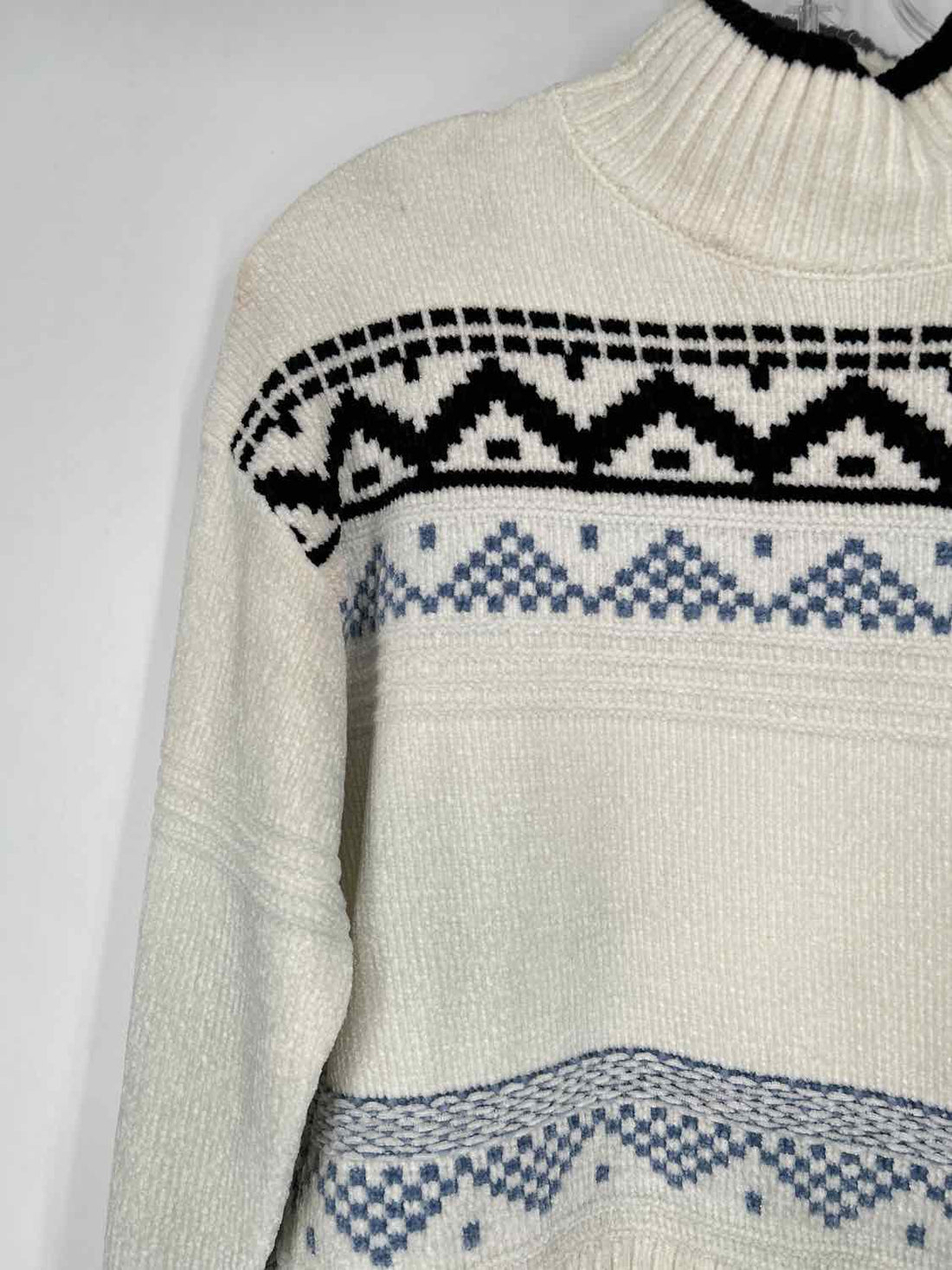Christian Siriano Size XS White Print Sweater