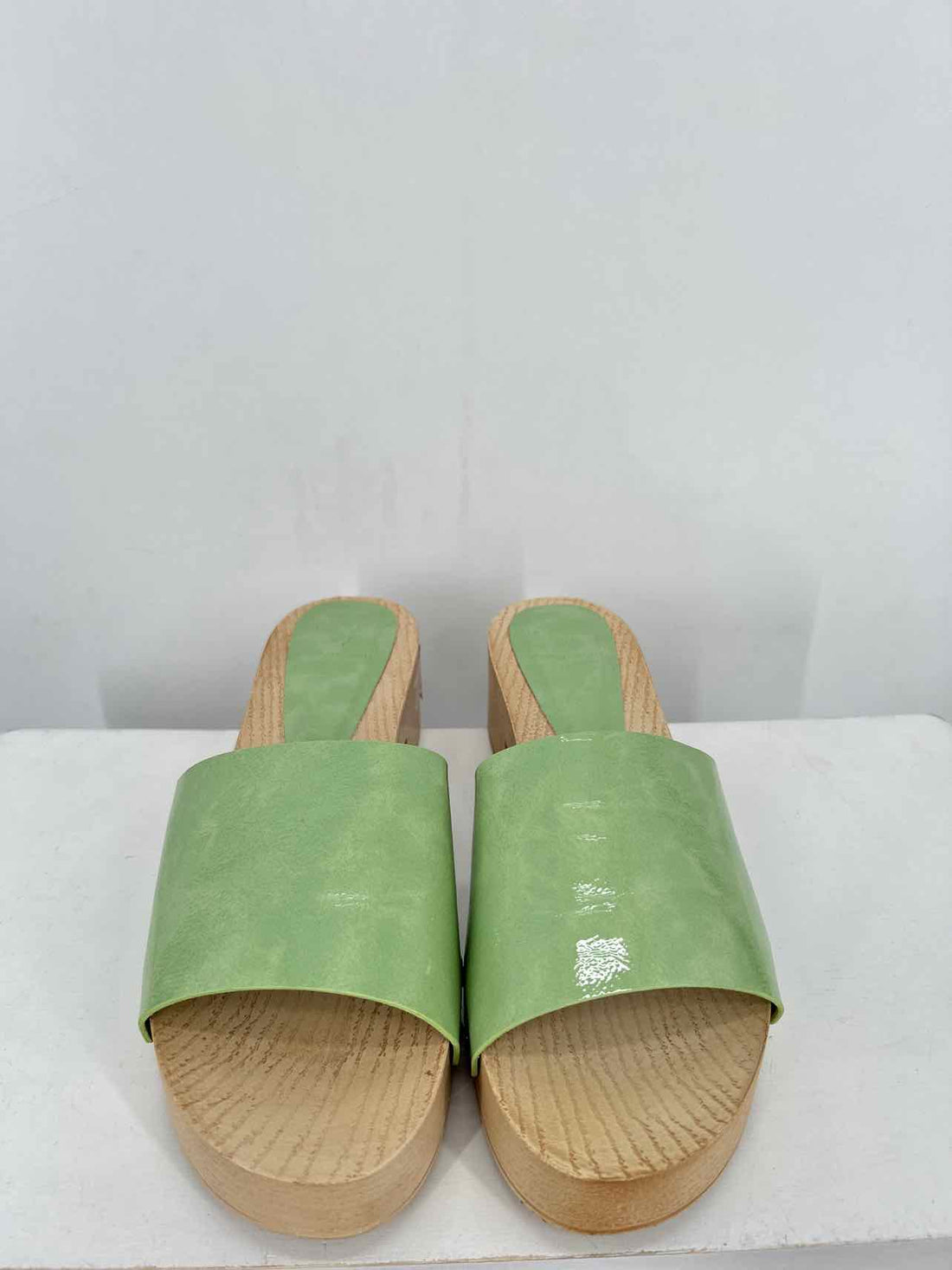 Dirty Laundry Women Size 9 Sage Sandals