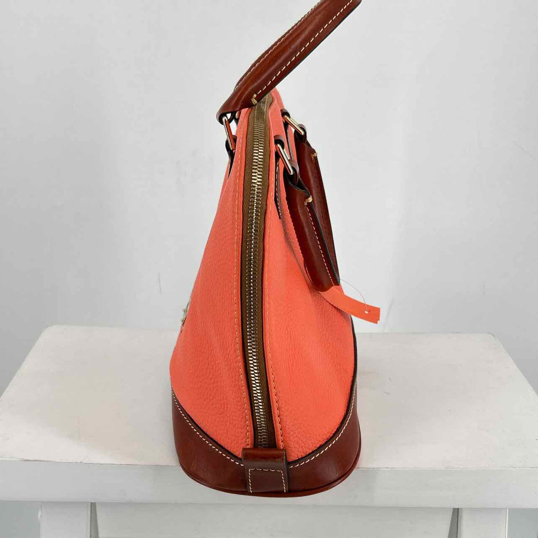 Dooney & Bourke Coral Leather Pre Owned Purse