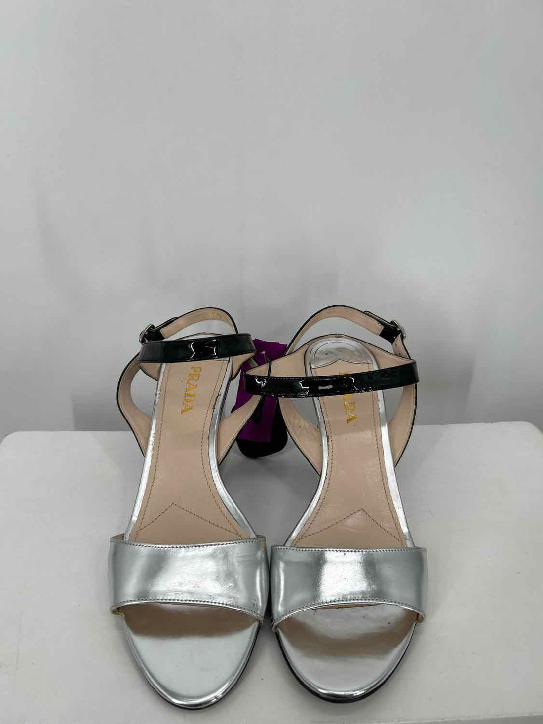 Prada Women Size 39.5 Silver Genuine Leather LUXURY
