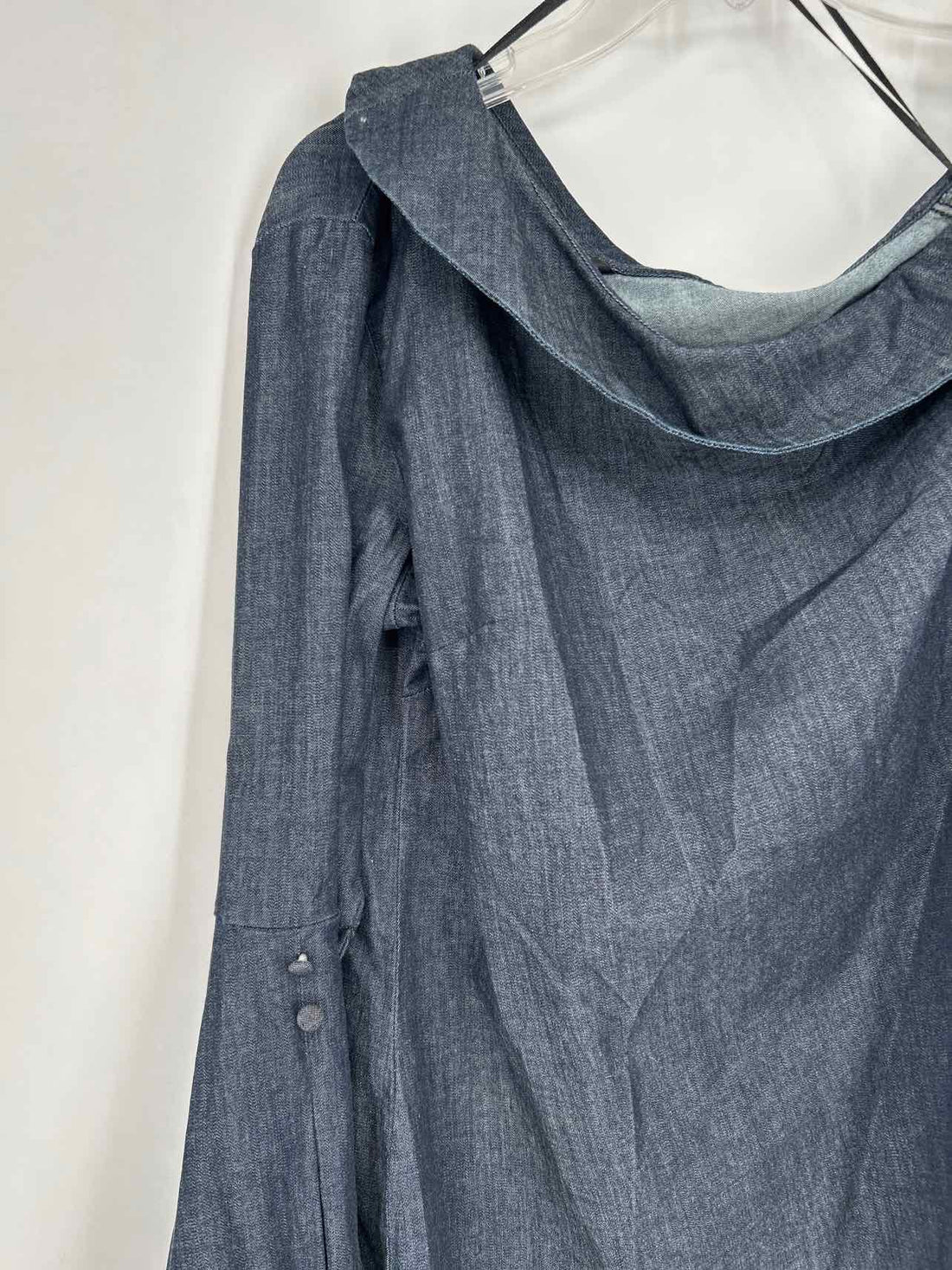 Banana Republic Size 4 Dark Wash Denim NWT Long Sleeve