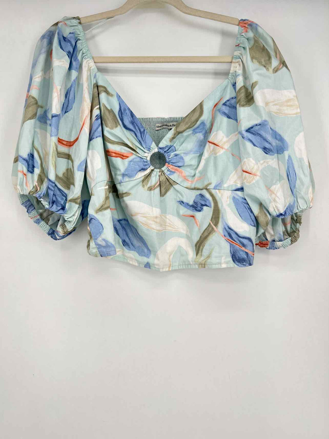 Abercrombie & Fitch Size XL Light Blue Print Short Sleeve