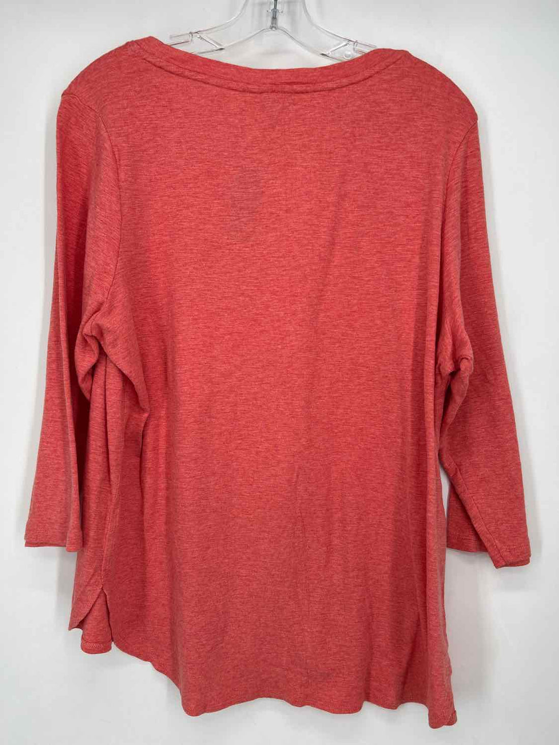 Tommy Bahama Size XL Coral Long Sleeve
