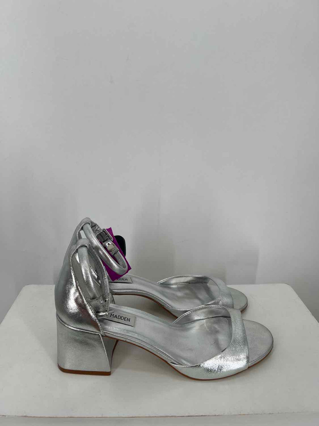 Steve Madden Women Size 9.5 Silver Heels
