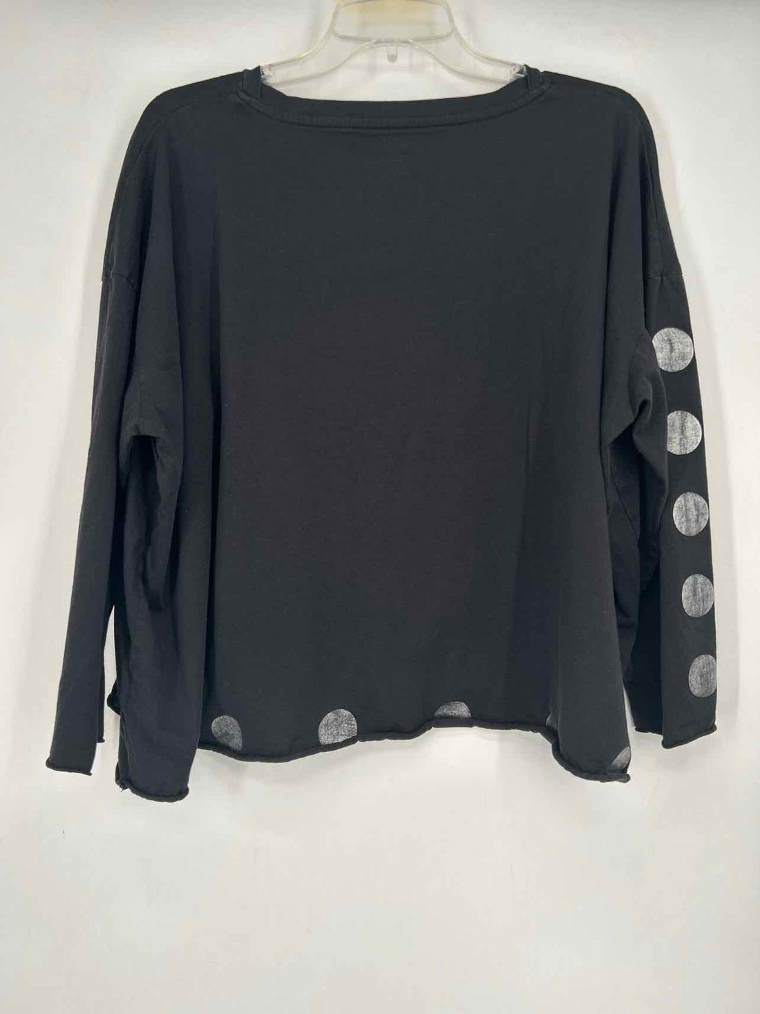 Planet Size One Size Black Long Sleeve
