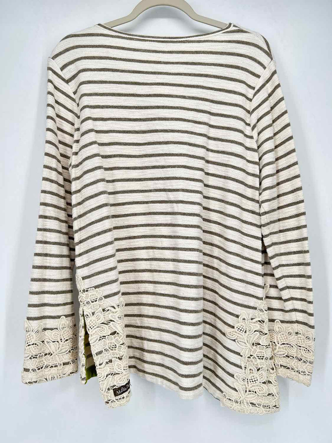 Matilda Jane Size L White Striped Long Sleeve