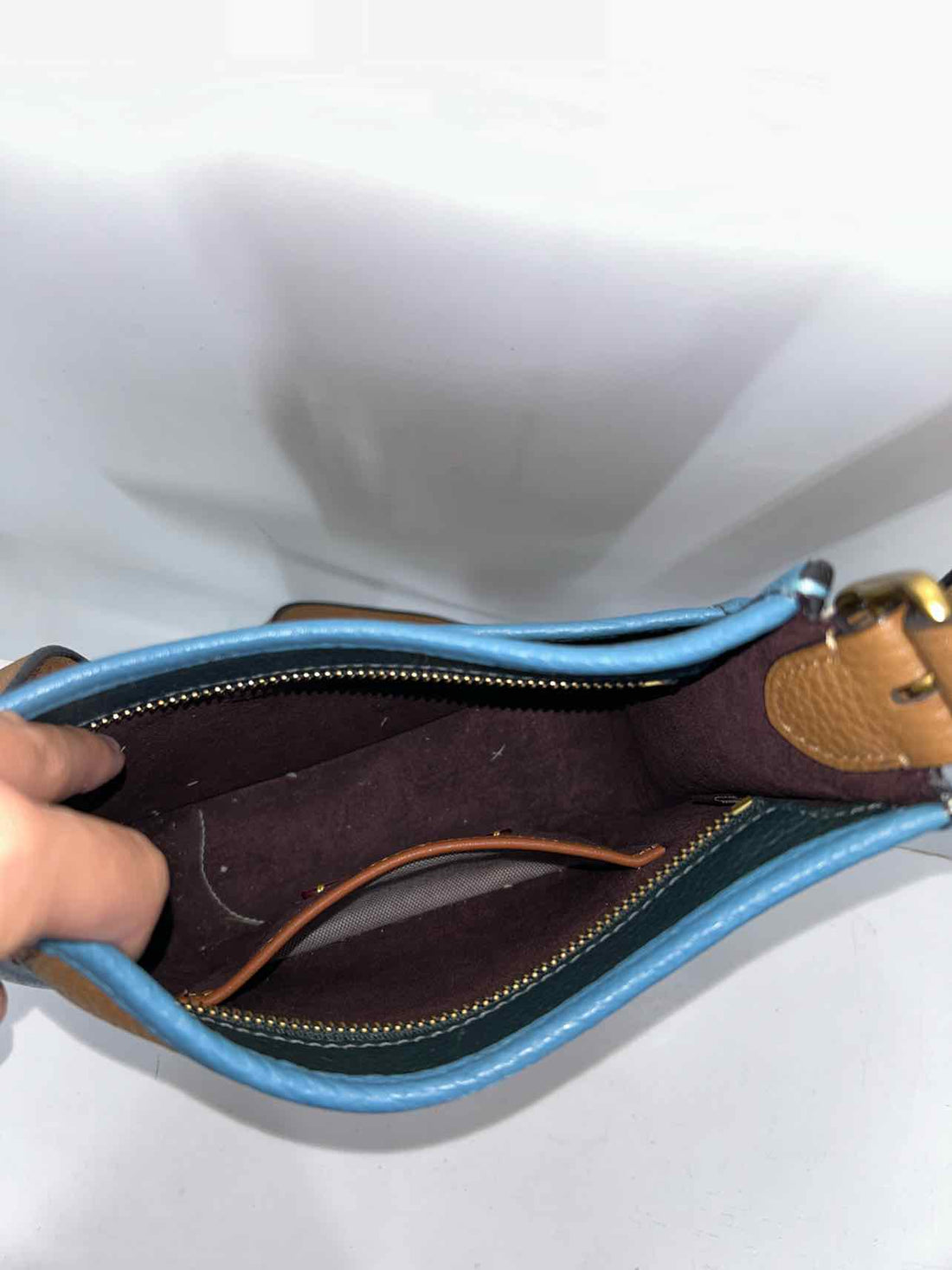 Coach Emery 21 Brown & Blue Pebbled Leather Pre Owned Crossbody
