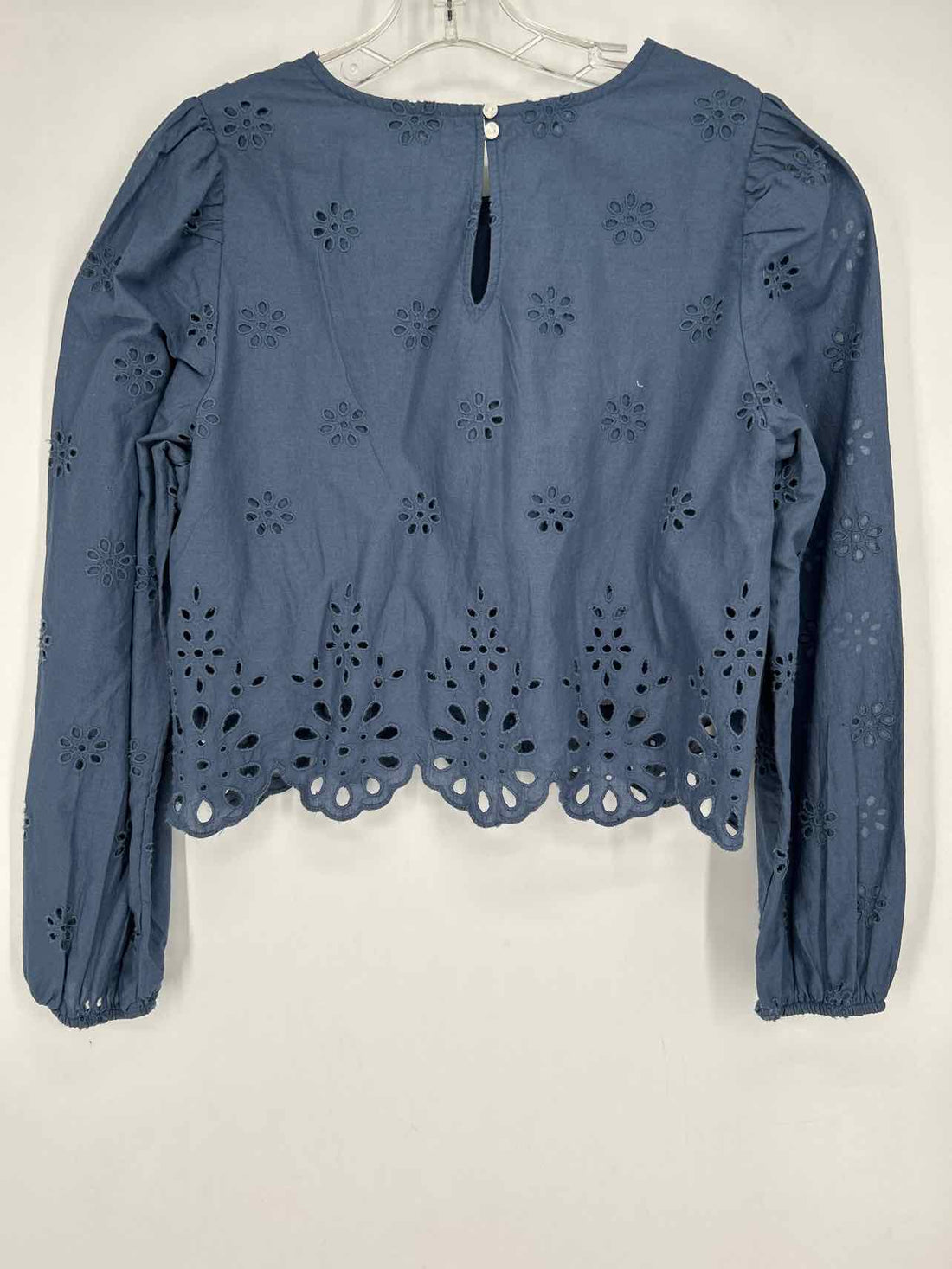 American Eagle Size M Navy Eyelet NWT Long Sleeve