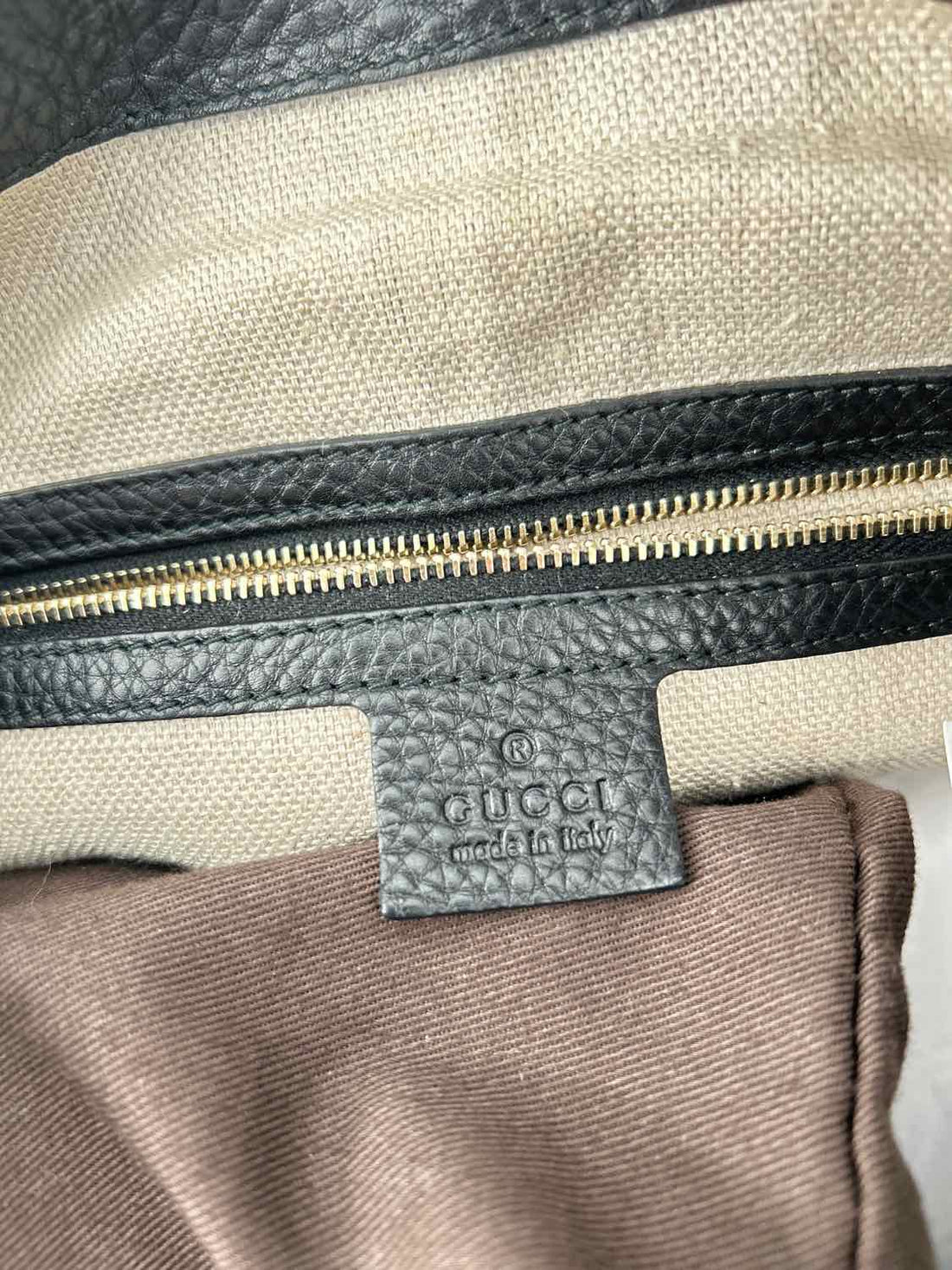 Gucci Black Pebbled Leather LUXURY