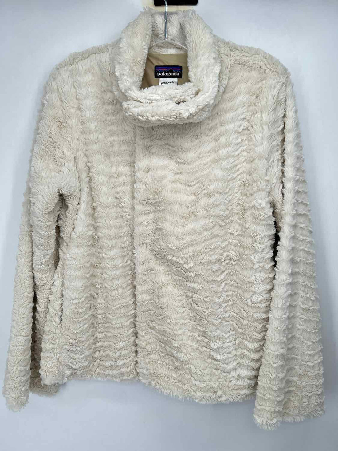 Patagonia Size M White Faux Fur Jacket