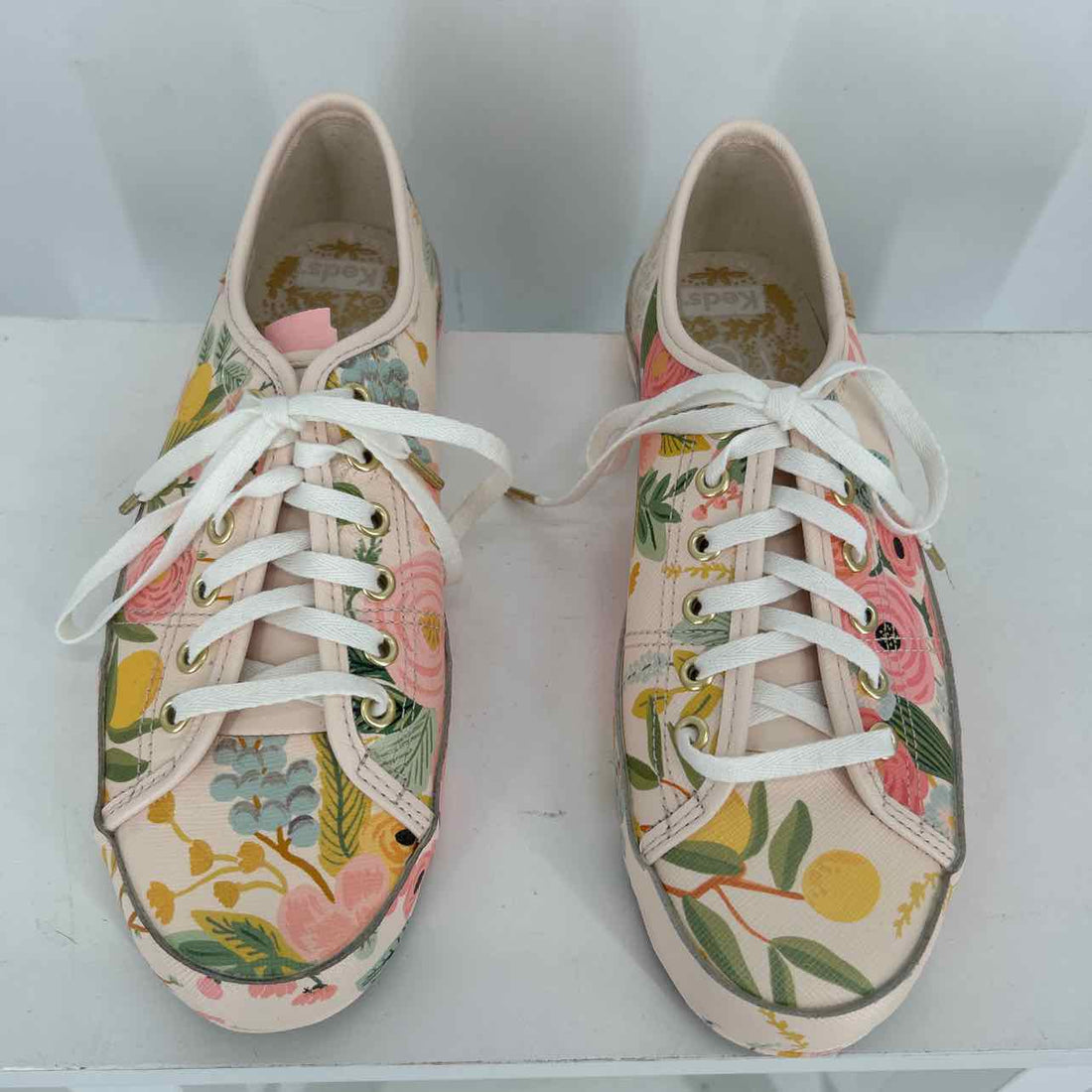 Keds Women Size 7 Light Pink Floral Sneakers