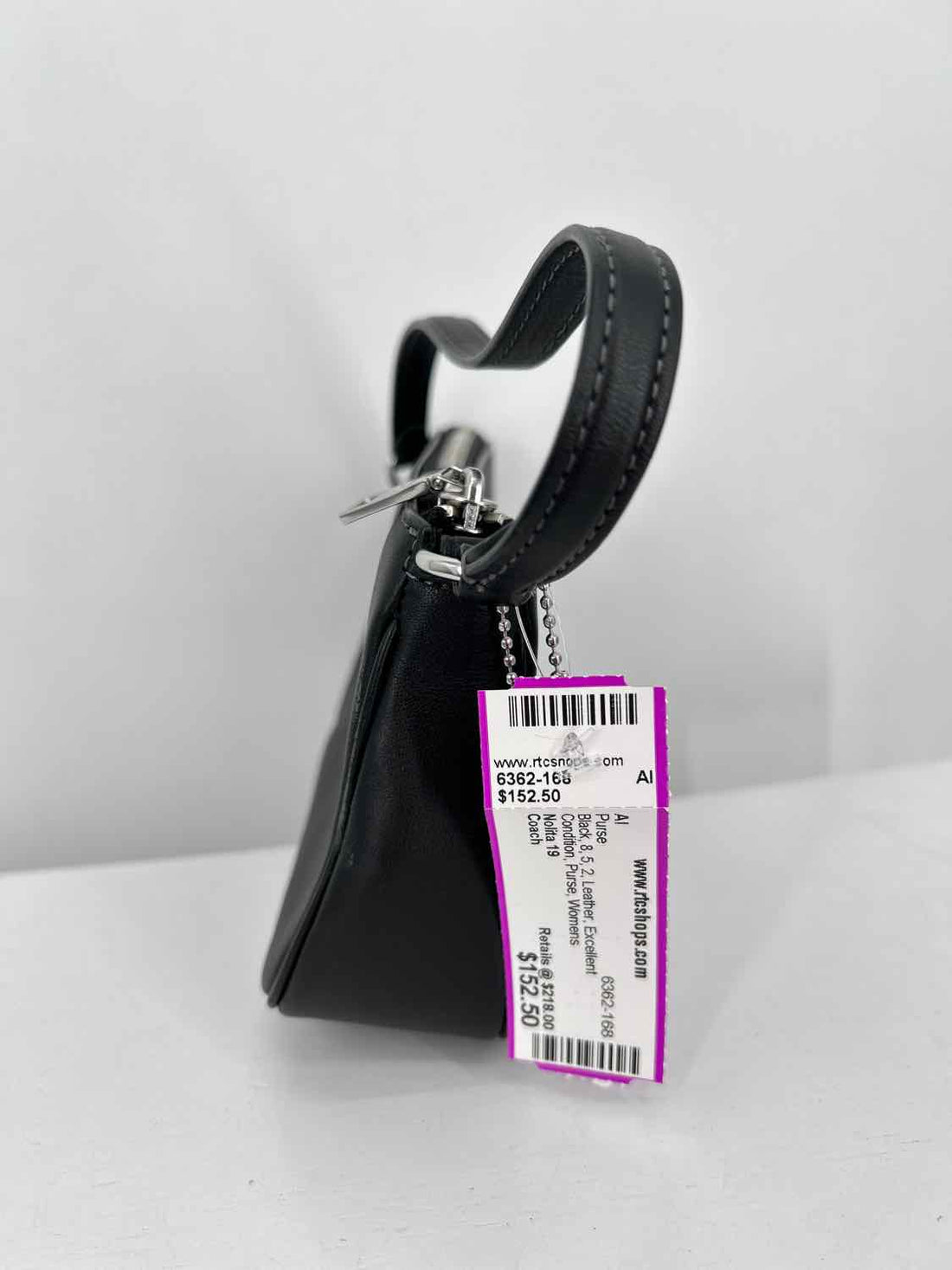 Coach Black Leather Excellent Condition Purse