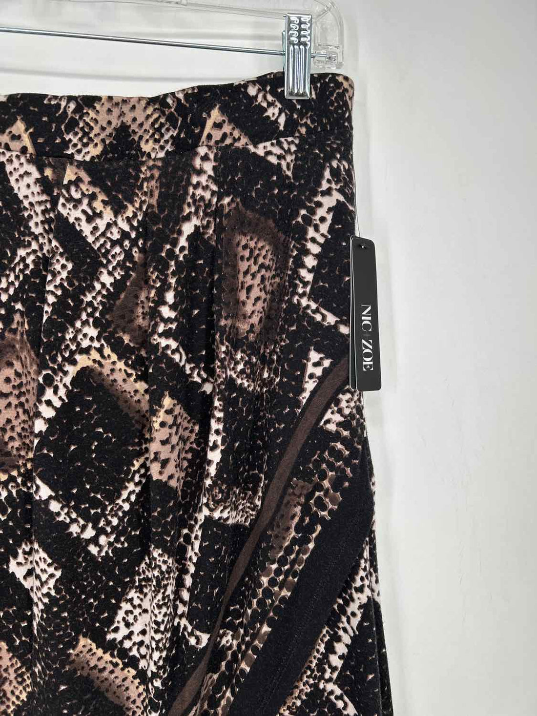 Nic+Zoe Size L Black & Brown Print Skirts